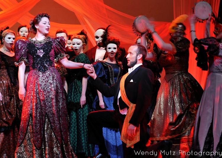 Flora+Traviata.jpg