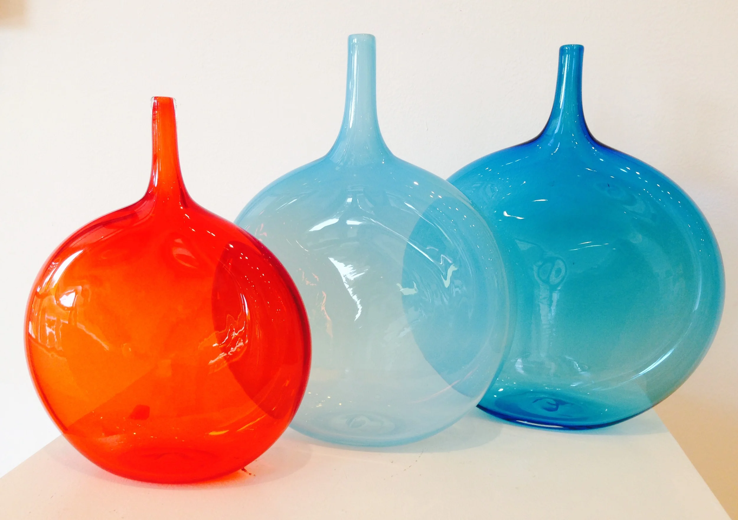 Flat Solid Bottle, red - light blue - cobalt.jpg