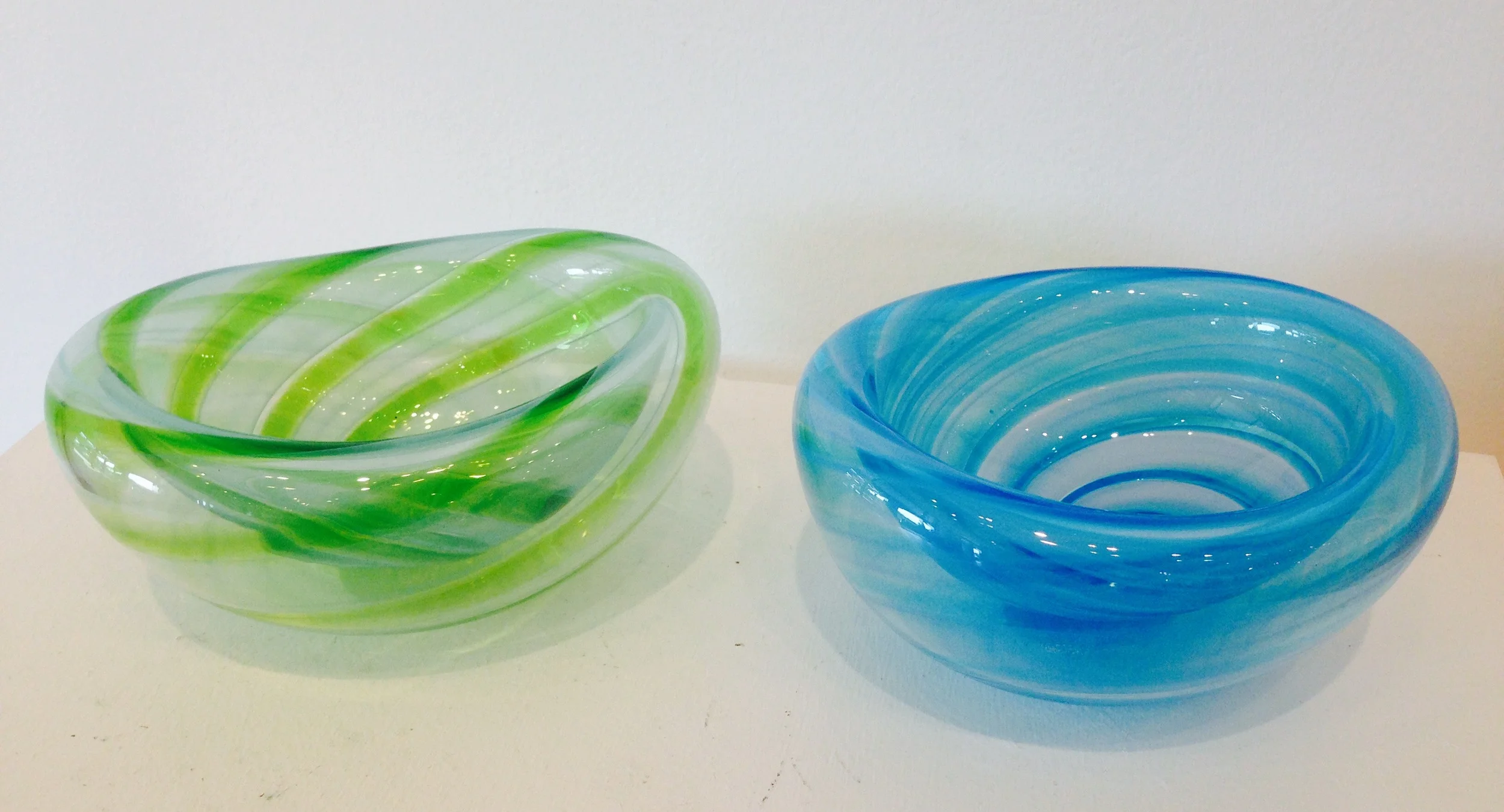 Small Swirled Eclipse Bowls