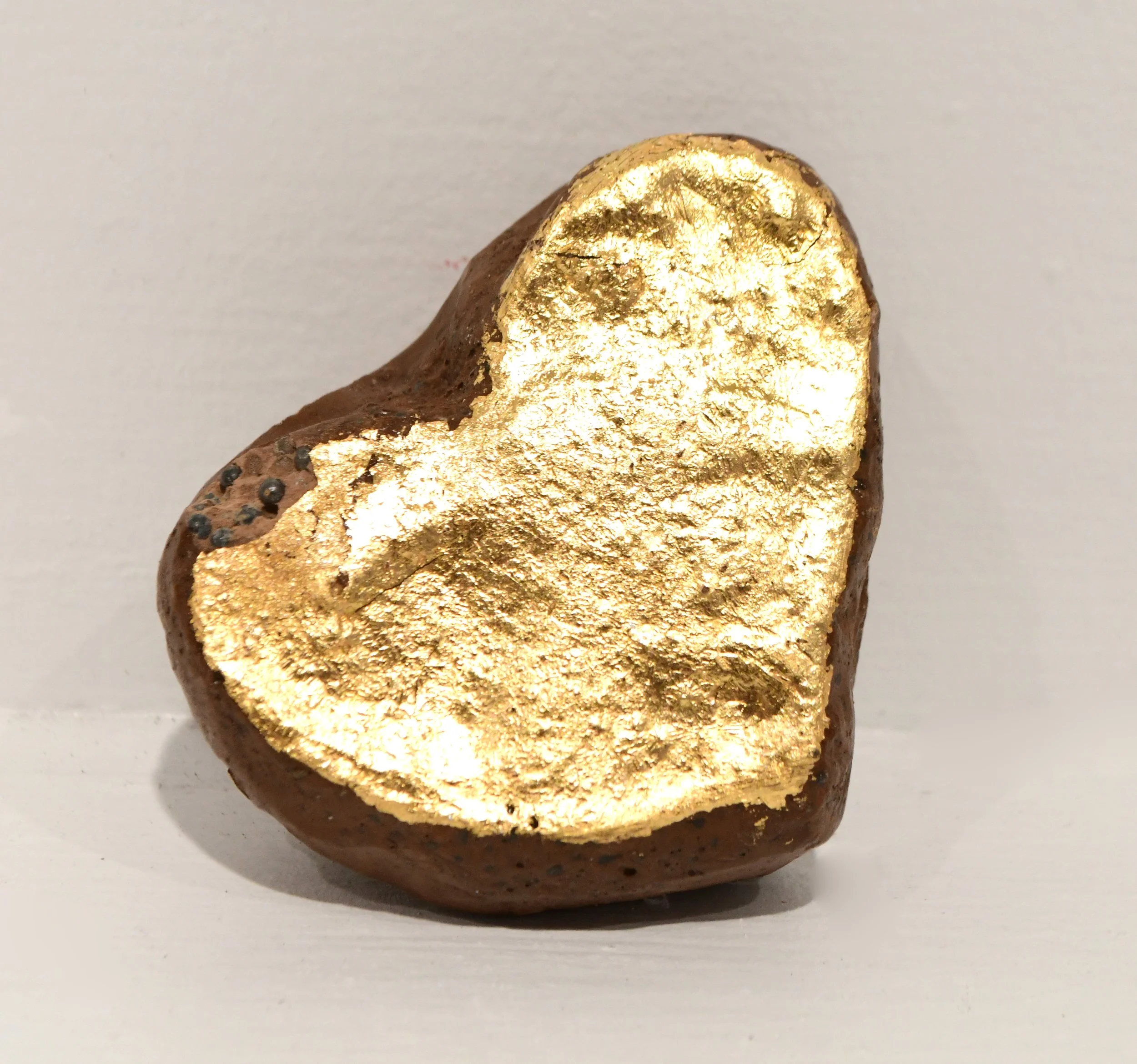 Small Gold Heart $22.JPG