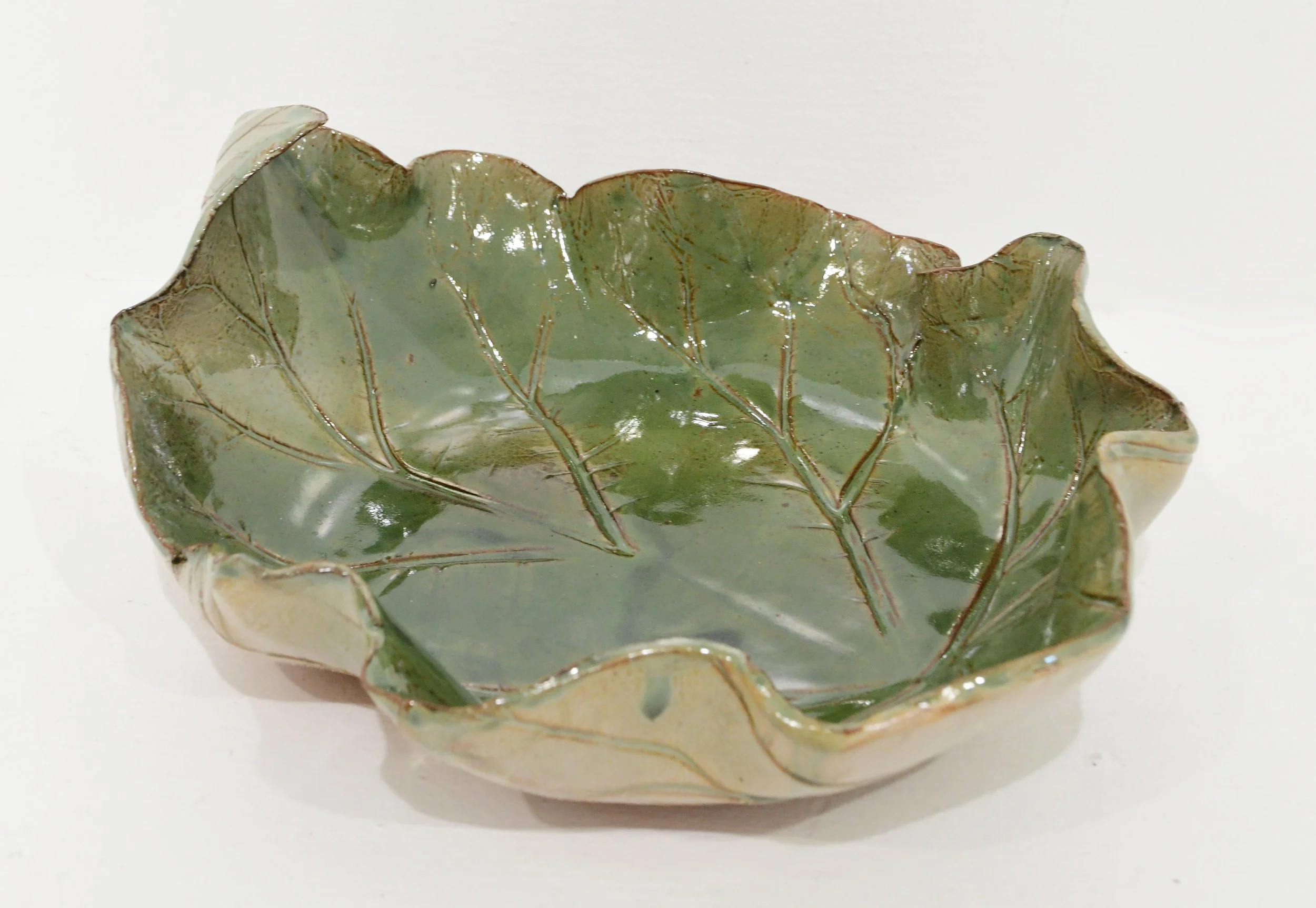 Small Rhubarb Leaf Bowl