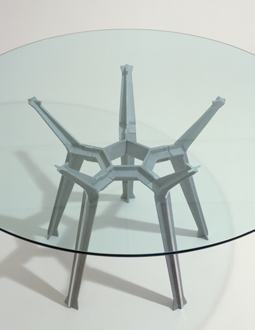 Penta Table