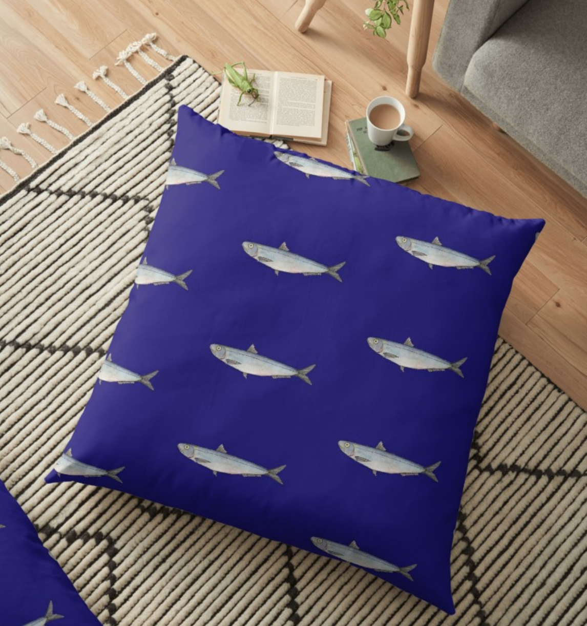 Sardine floor cushion