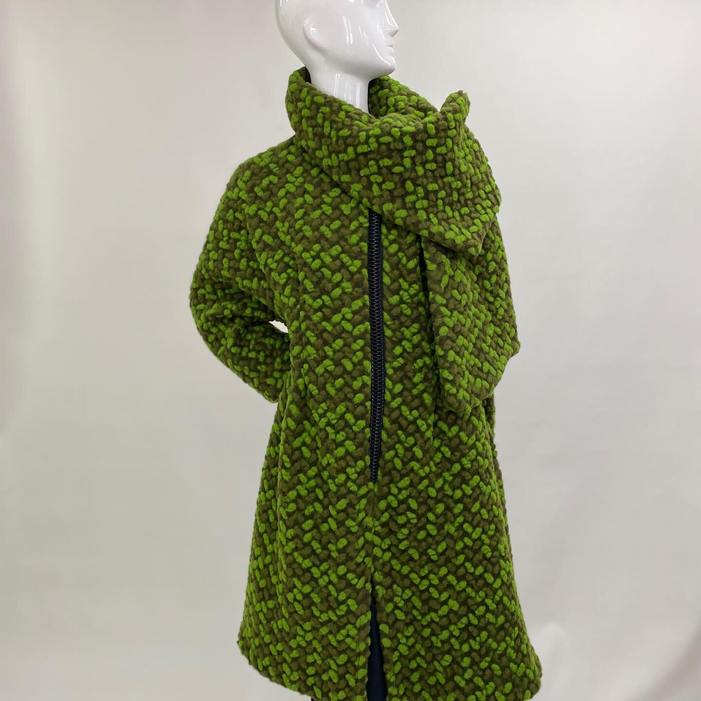 Or...maybe you want in a green!One of a kind,imported wool coat,fits sizes S-XL,oversized zipper!
#greencoat #woolcoats #outerwear #winterwear #oneofakind #fashionover50 #modernwoman #madeindetroit #minimalfashion