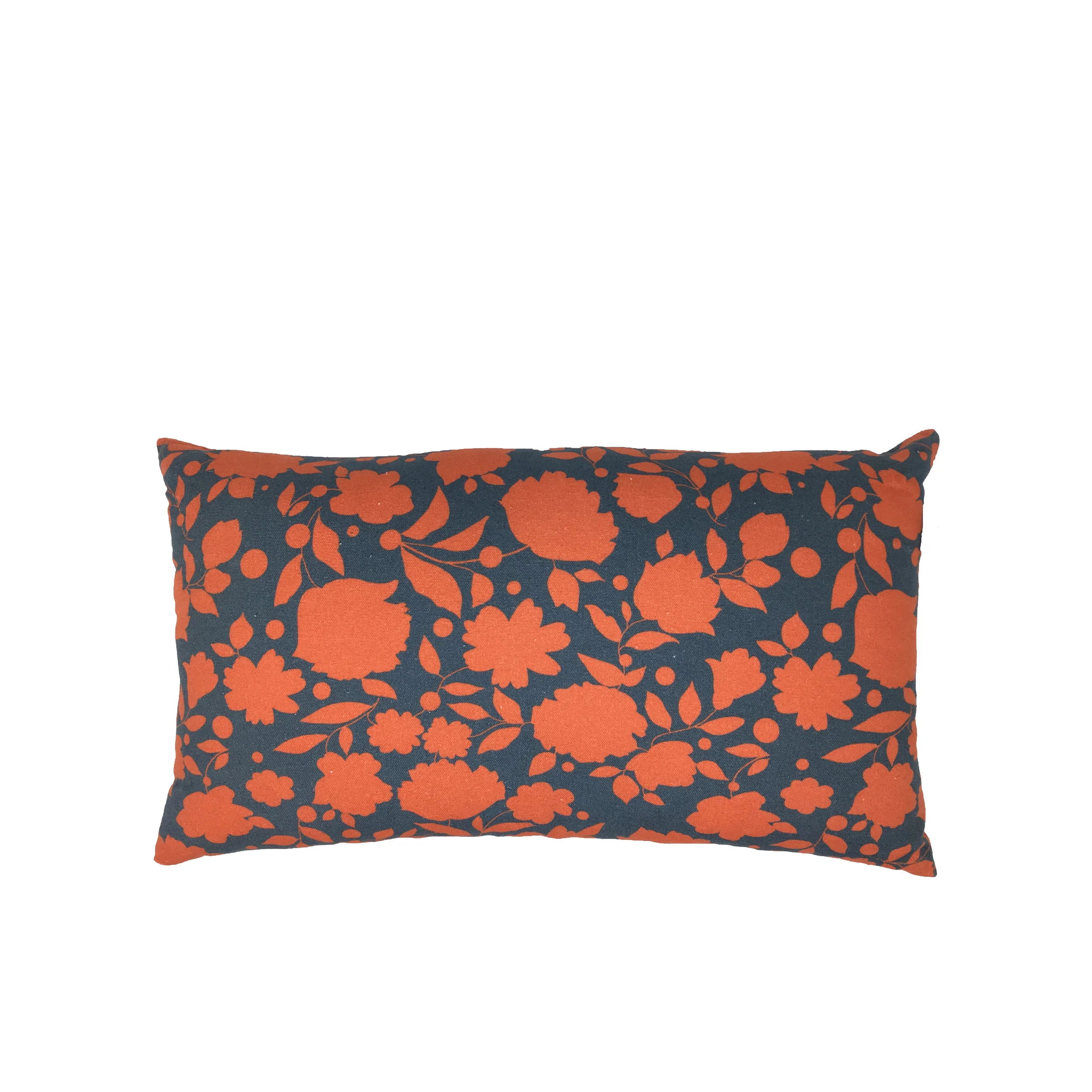 silouette_navy_pillow_Silh.jpg
