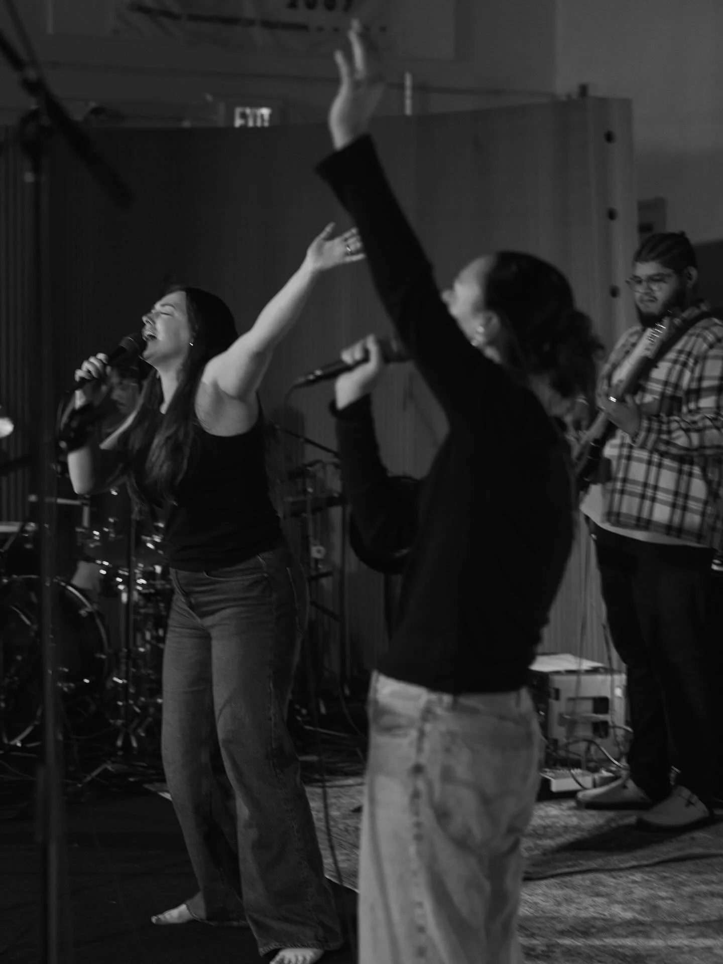 THE STORY THAT SPEAKS: Fearless &amp; Kind Witness in a Skeptical World
(1 Peter 3:13&ndash;18)

Before we tell the story of Jesus, we have to live it deeply.

That&rsquo;s what Peter reminds us: when pressure comes, courage isn&rsquo;t about fightin