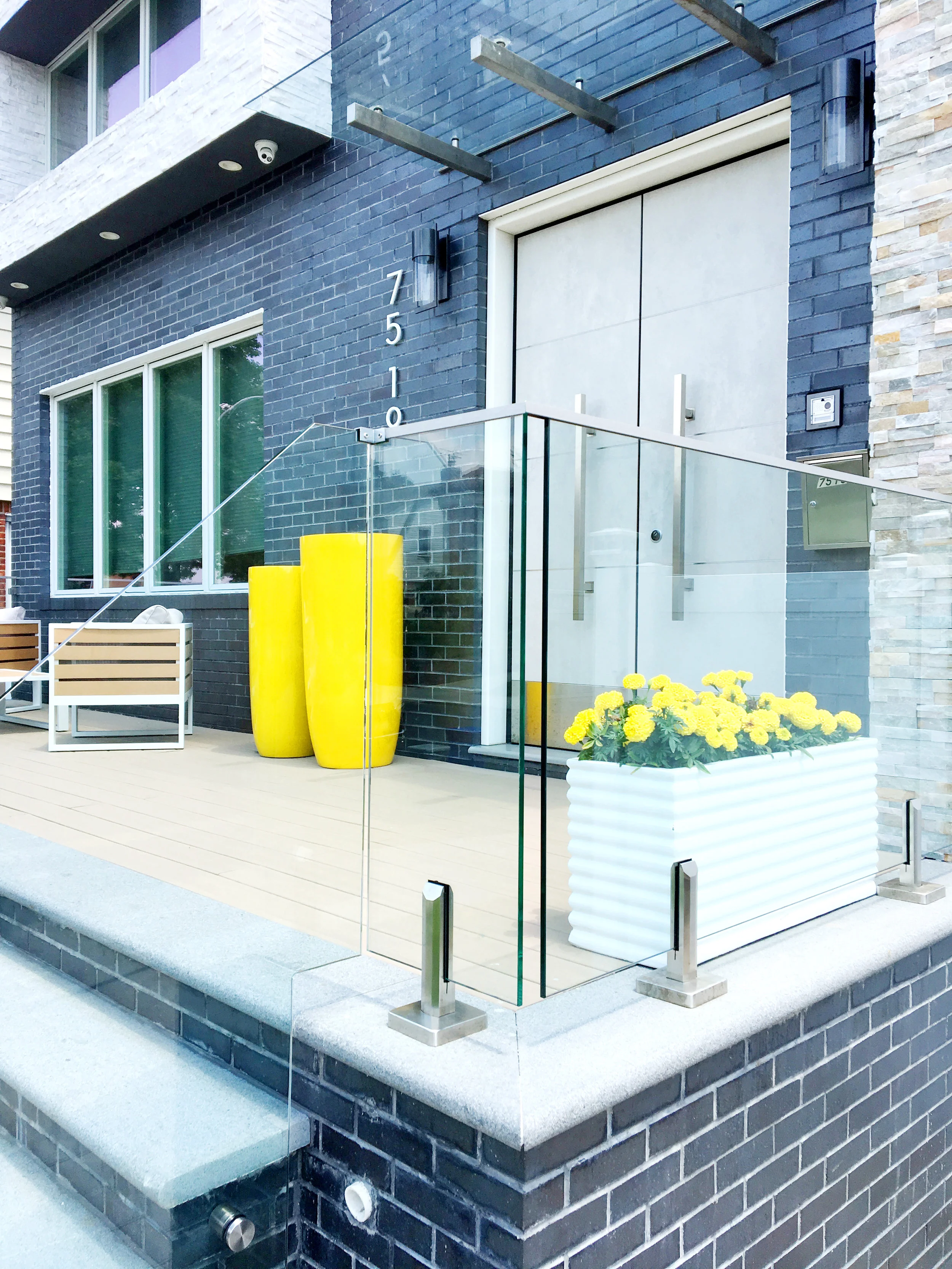 Exterior — MB Designs by Maly