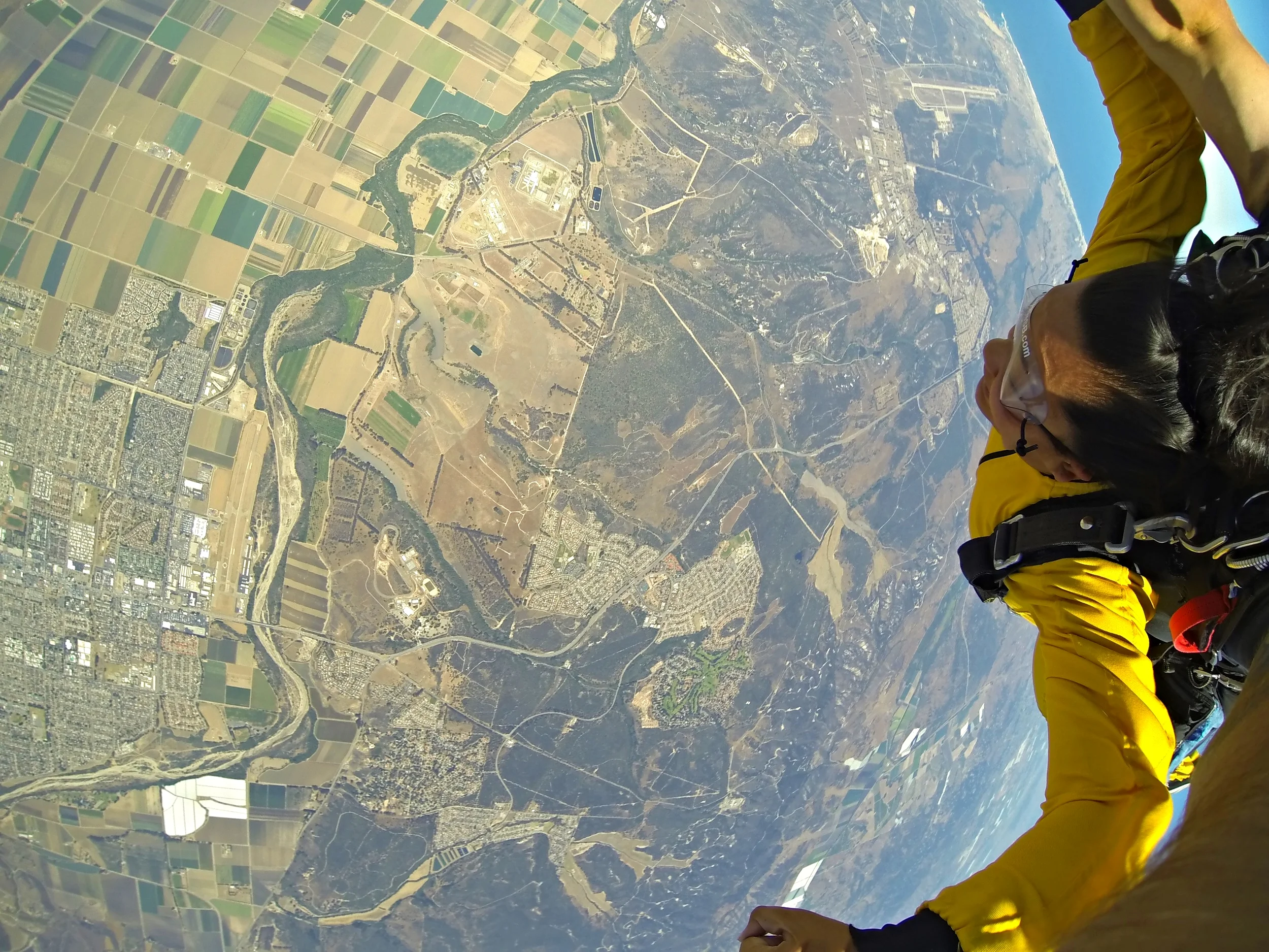 SKYDIVING IN SANTA BARBARA