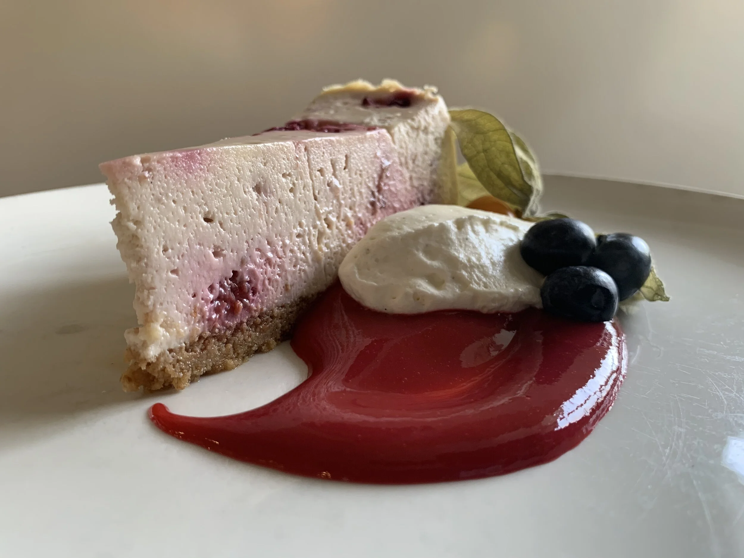 White Chocolate and Raspberry Cheesecake