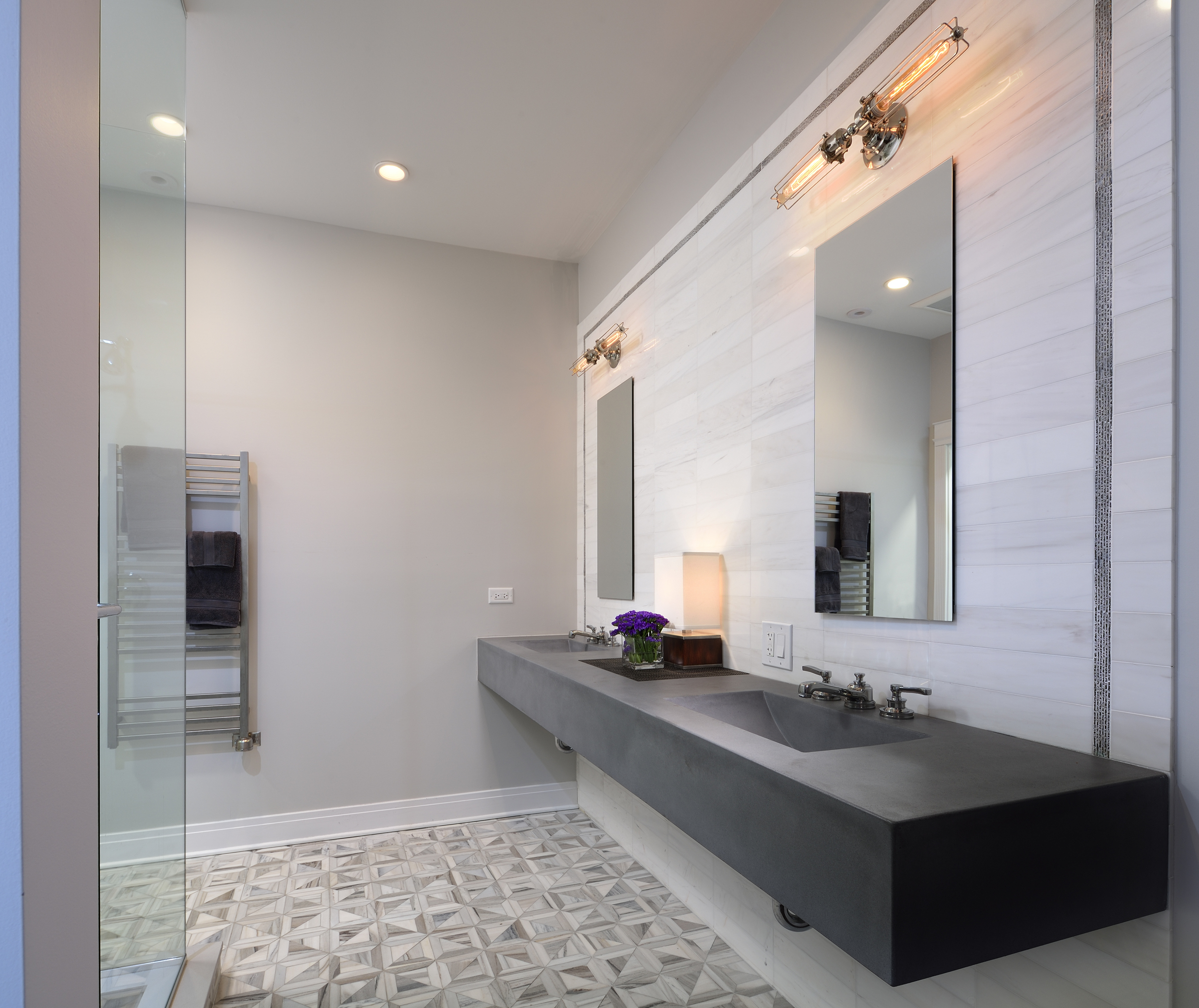Orrington Avenue Residence