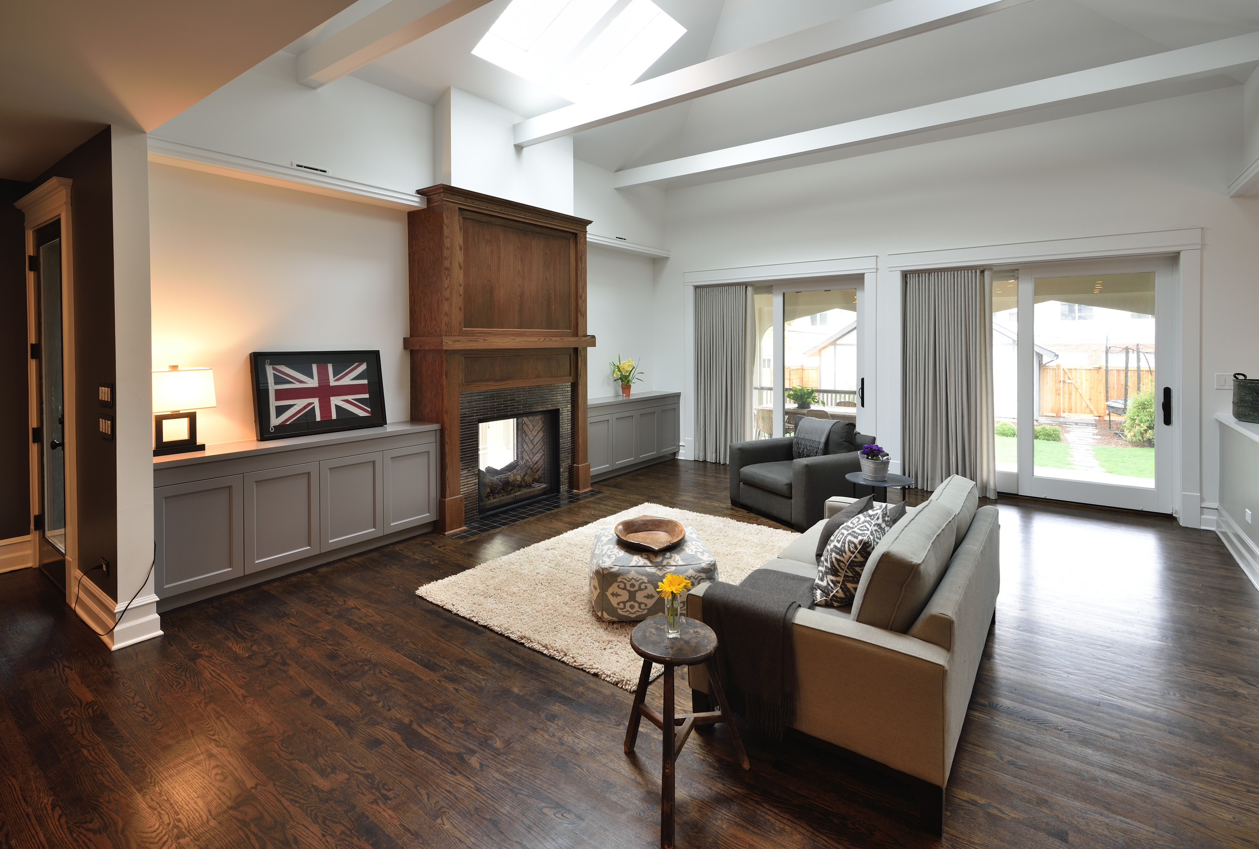 Orrington Avenue Residence