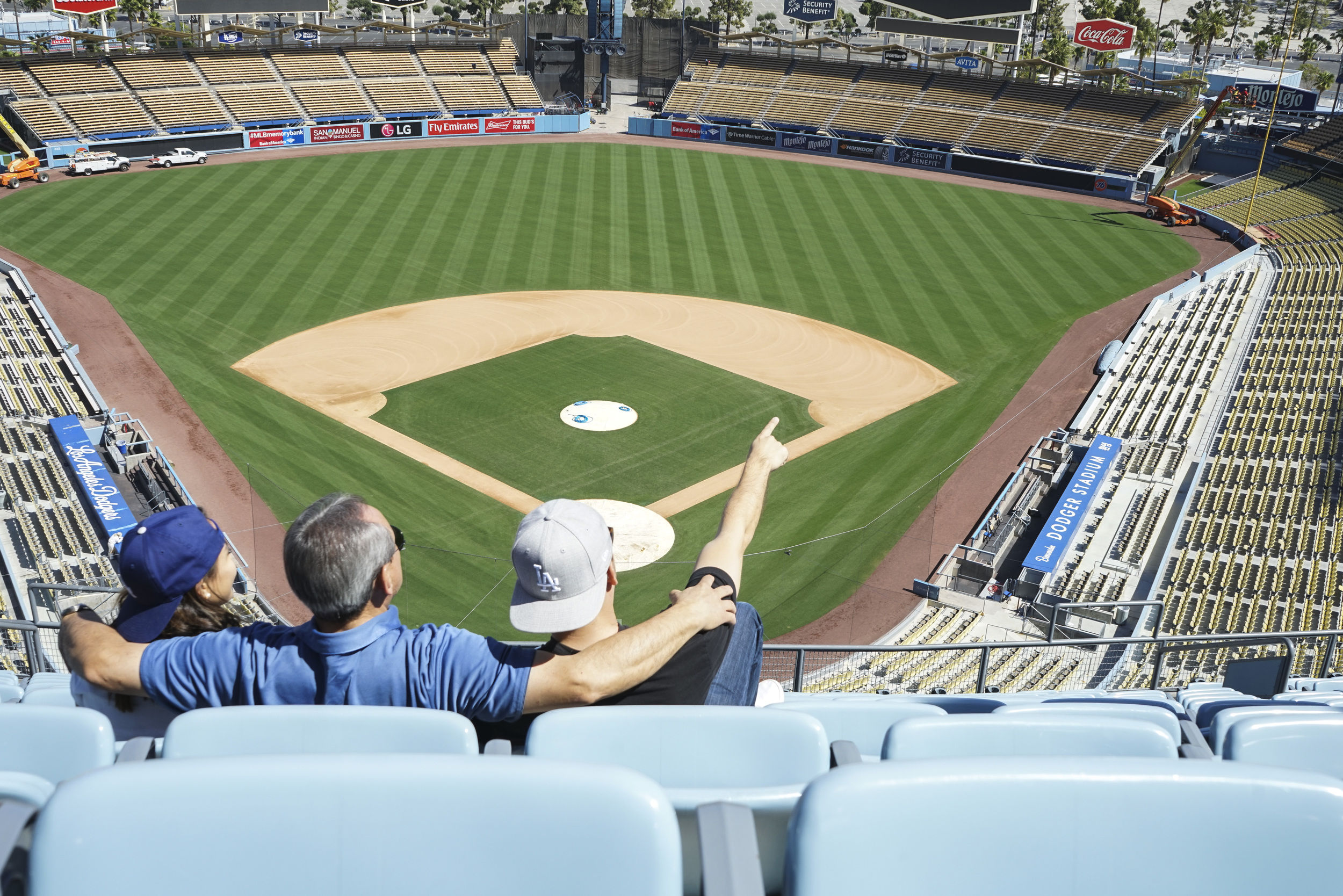 How to tour Dodger Stadium - Shannon Did What?