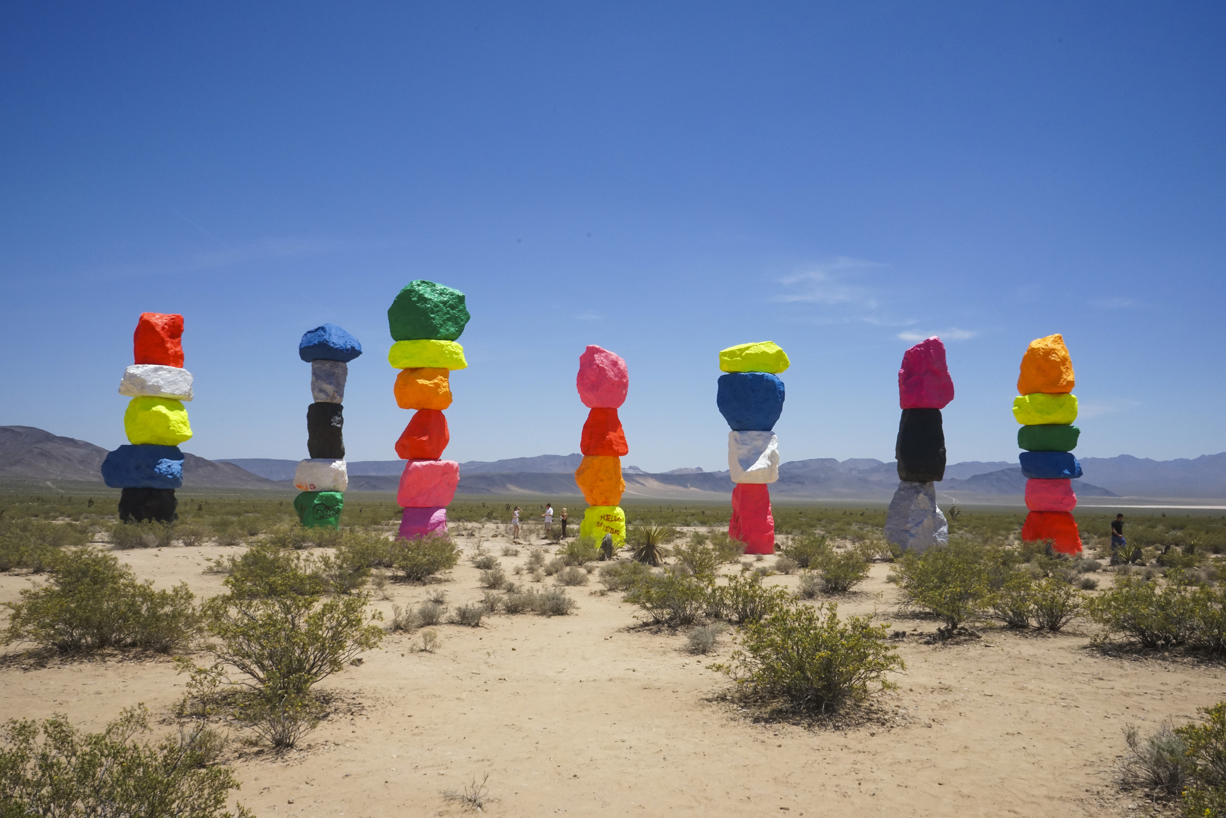 Seven Magic Mountains, Nevada - Shannon Did What?