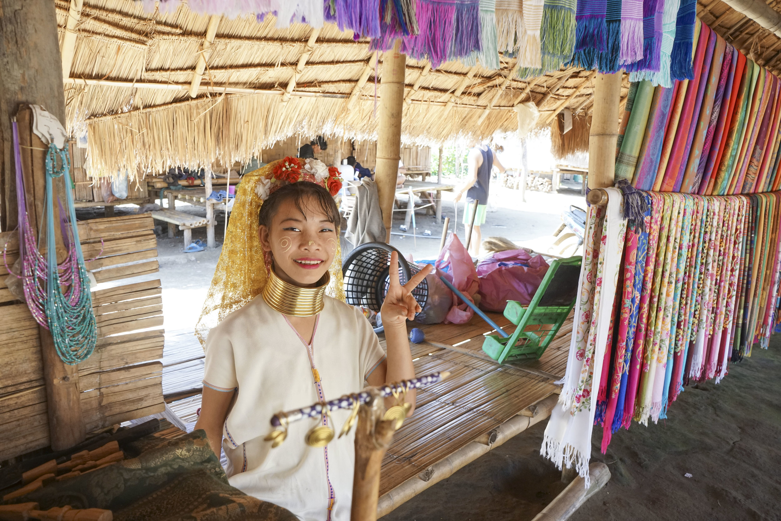 Visiting the Karen Long Neck Village - Shannon Did What?