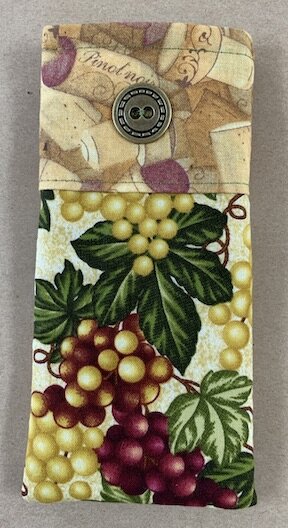 Cork and Grapes Glasses Case