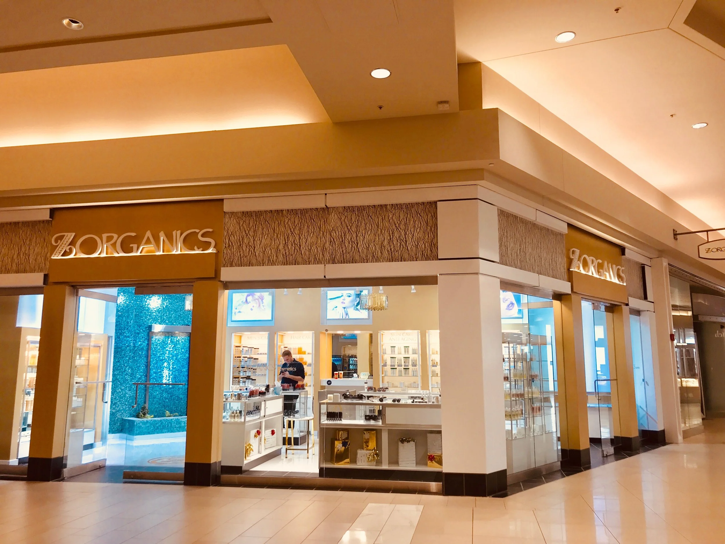 My first store design just opened up in the BELLIS FAIRE MALL, Bellingham, WA- "Zorganics" is an all organic,natural, locally based,USA made, woman owned, cosmetic and hair products for women & men!