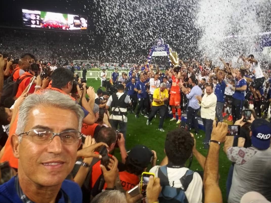 Feliz por fazer parte de 9 desses 30 t&iacute;tulos paulistas do @corinthians ... 23&ordm; t&iacute;tulo em 23 anos de clube! Nada a reclamar, s&oacute; a agradecer! 🙏 #TRIntou #Paulist&atilde;o2019 #VaiCorinthians #Tim&atilde;o