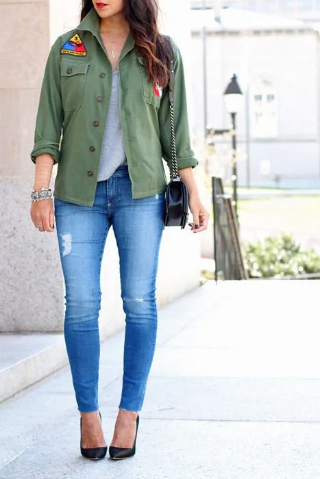 05_AGDistressedJeans.jpg