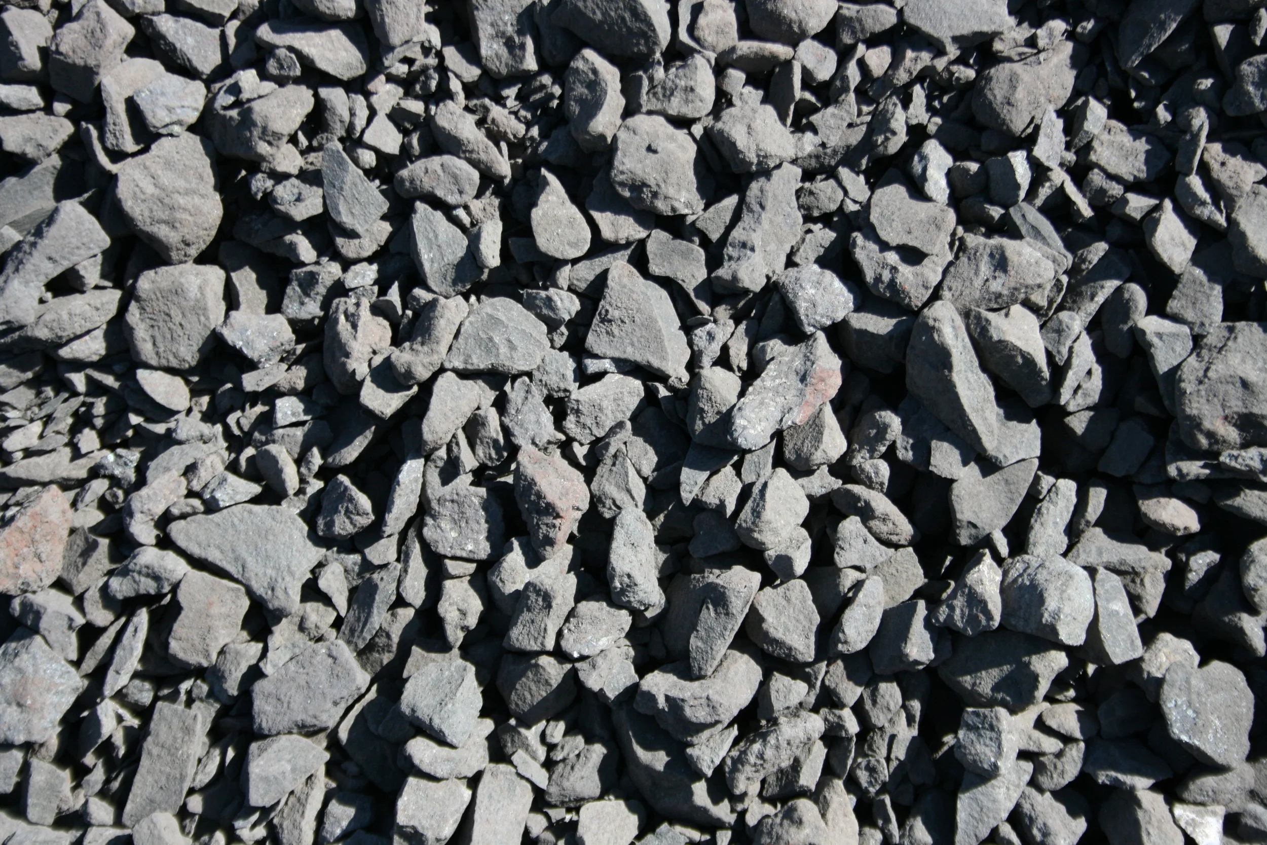 1 1/2"-0" (one and a half inch minus) GREAT ROCK FOR DRIVEWAYS, ROADS AND PARKING LOTS $9.50/ton