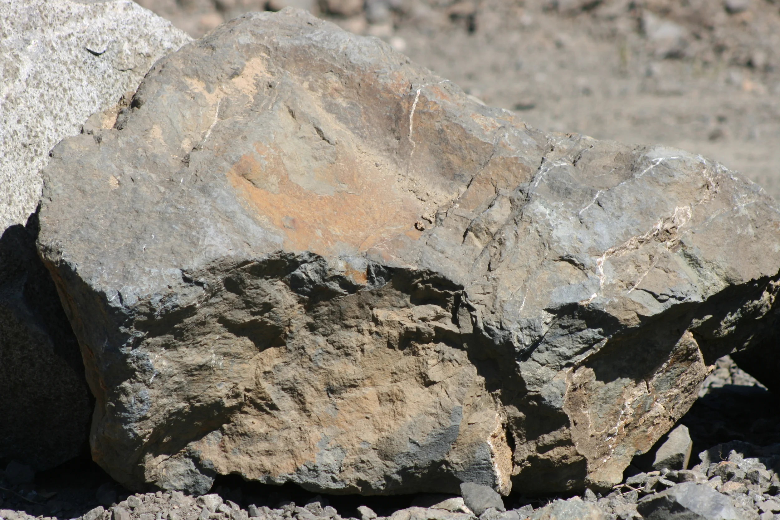 Landscape Rock $40/ton* *does not include machine loading fees
