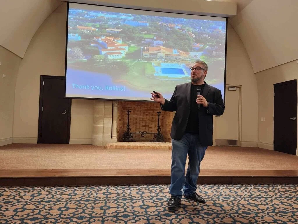 Ricky Baez Jr. teaching in the Master of Human Resources program at Rollins College