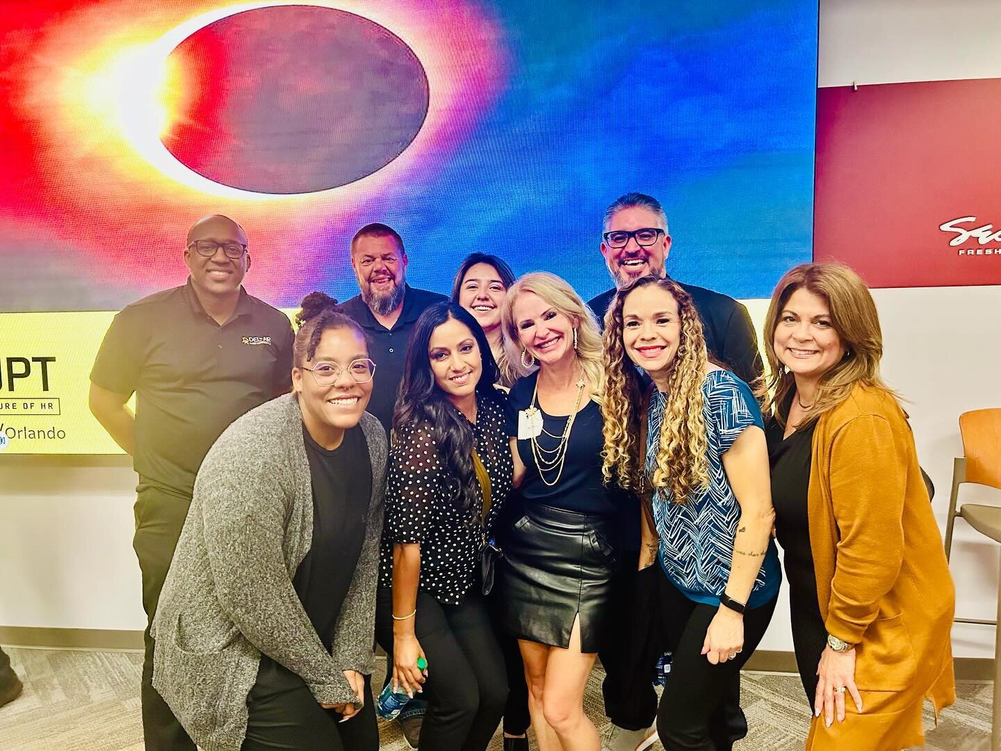 Better late than never! We had a BLAST at DisruptHR Orlando 16 last week! A HUGE thank you to Sarah King and Randy Babitt  from Darden Restaurants HQ for hosting us!

The energy was unreal and we just CANNOT wait until 17!

Stay tuned:) #hr #disrupth