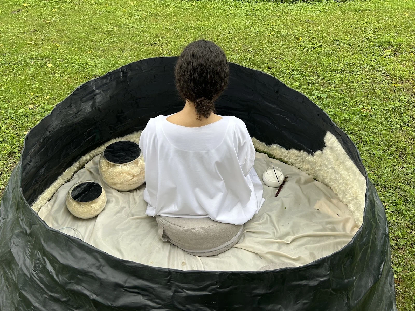 Comfort Sculpture- Performance at Glasshouse Project