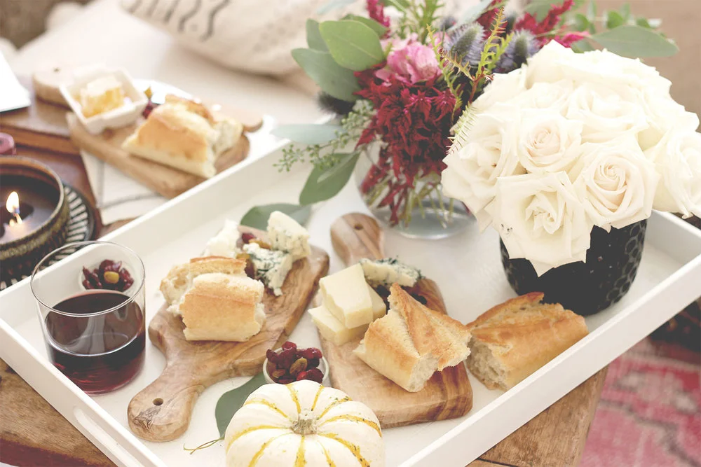 7 Steps to a Festive Fall Wine and Cheese Night | Entertaining