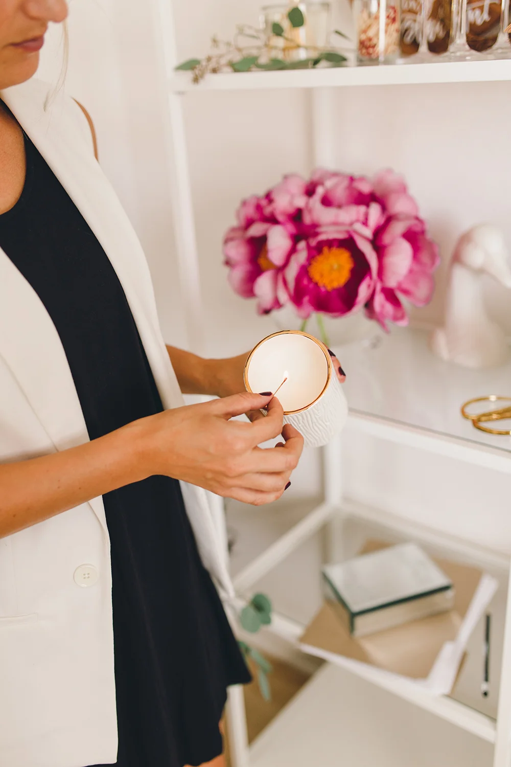 Decorating The Office for the Holidays | Decor