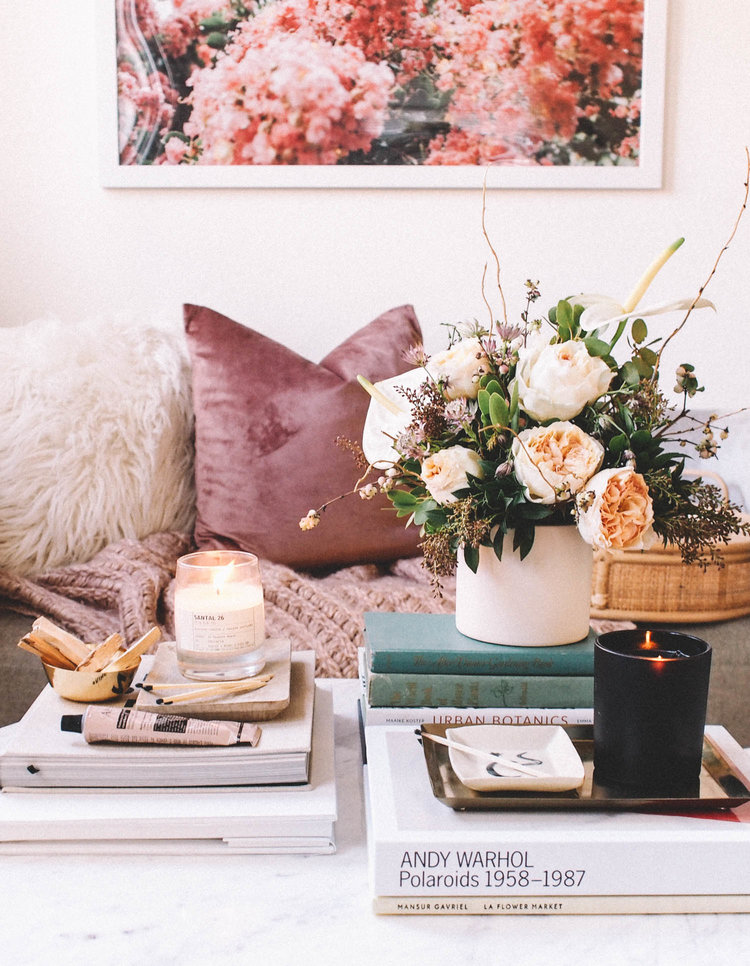 Style Your Coffee Table With Books, How To Use Coffee Table Books
