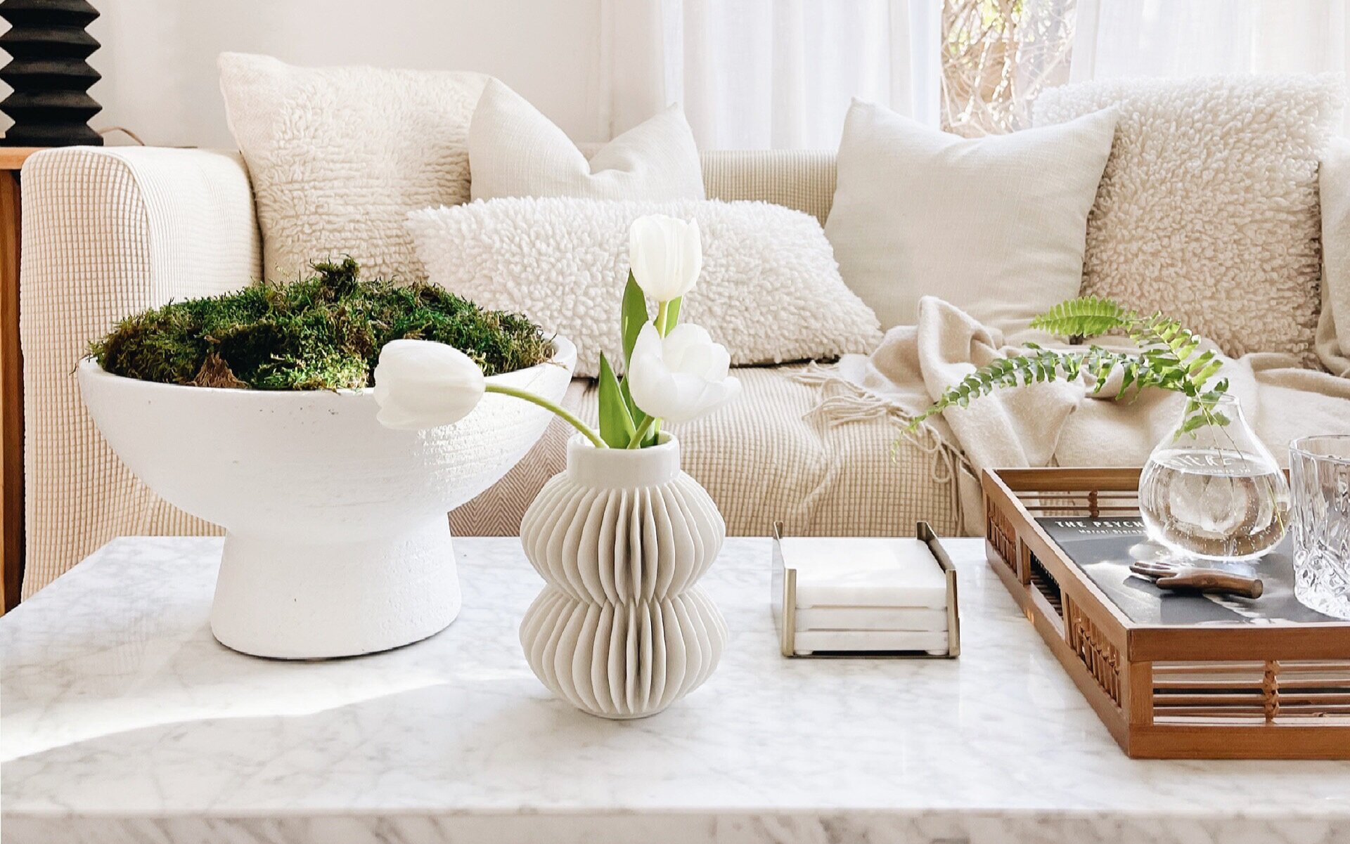 How To Style Your Coffee Table with Books — Lauren Saylor Interiors +  Design