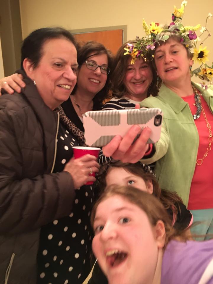 purim speil.jpg