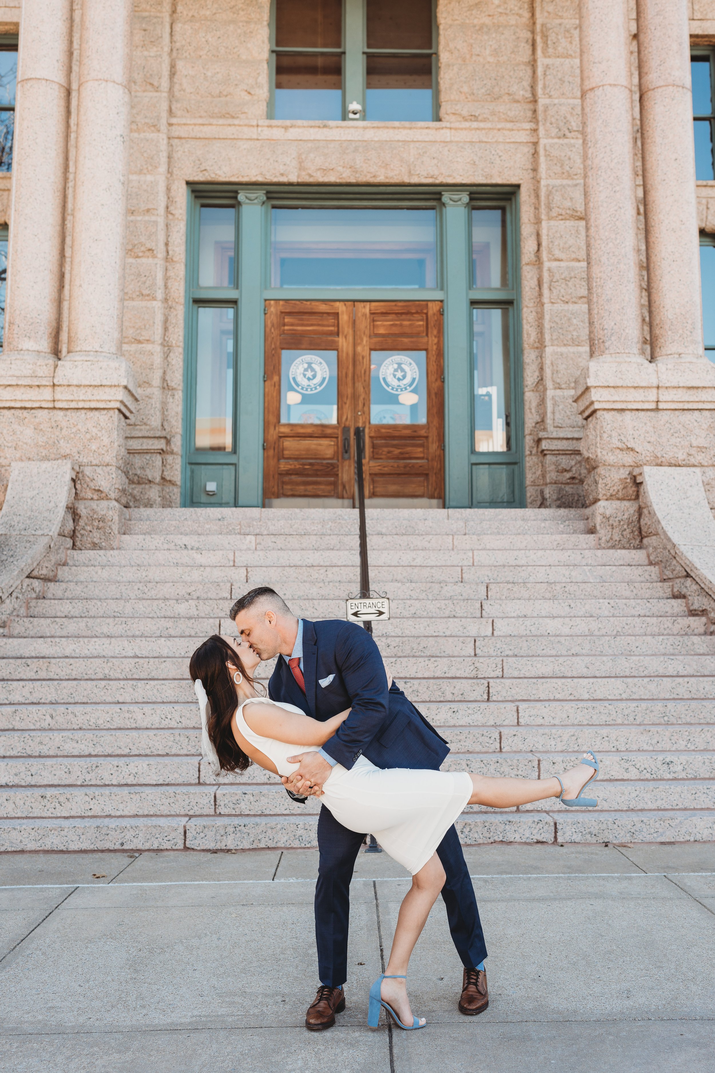 Fort Worth Courthouse Elopement -13.jpg