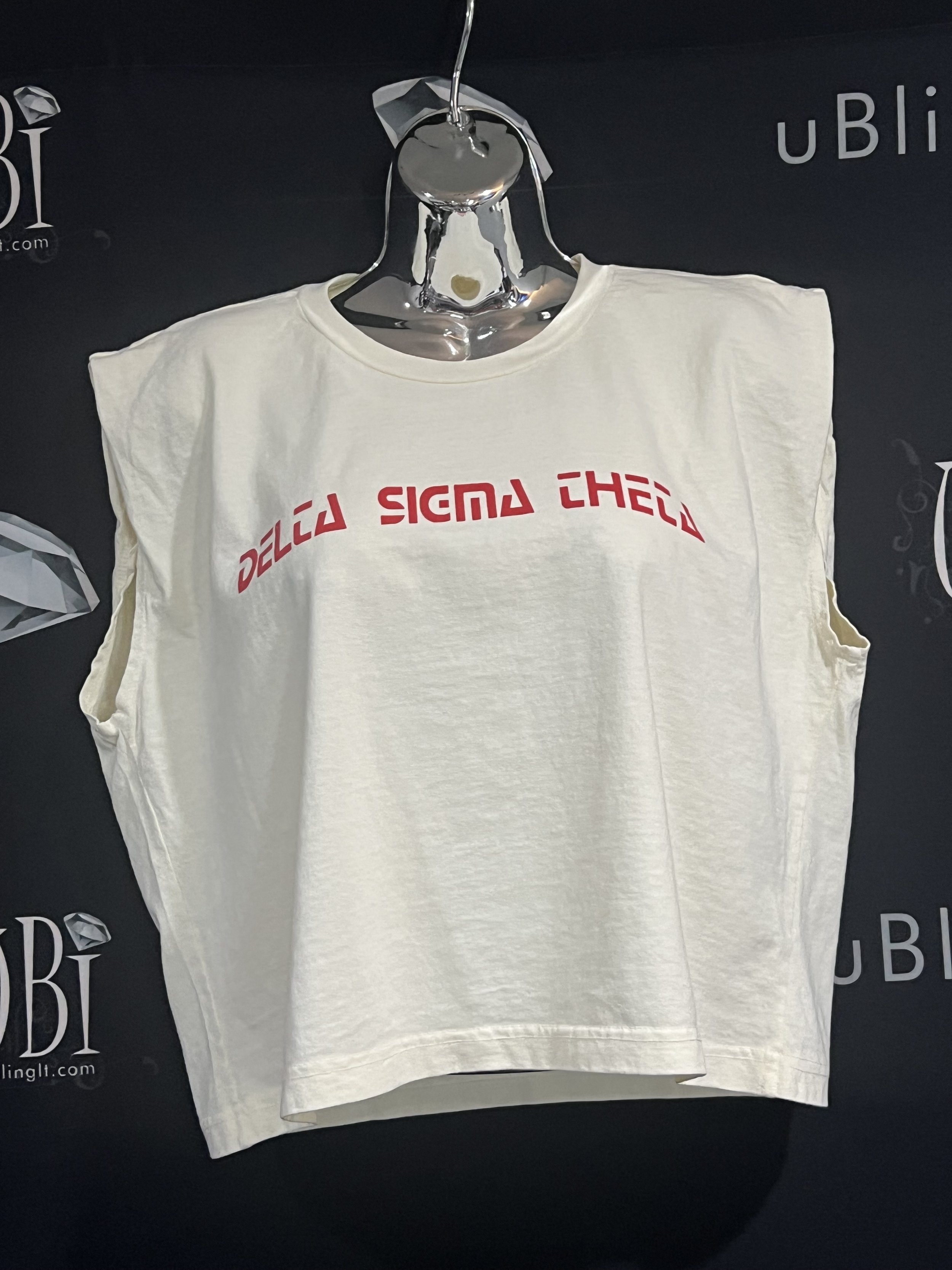 Edgy Retro DST tank.png