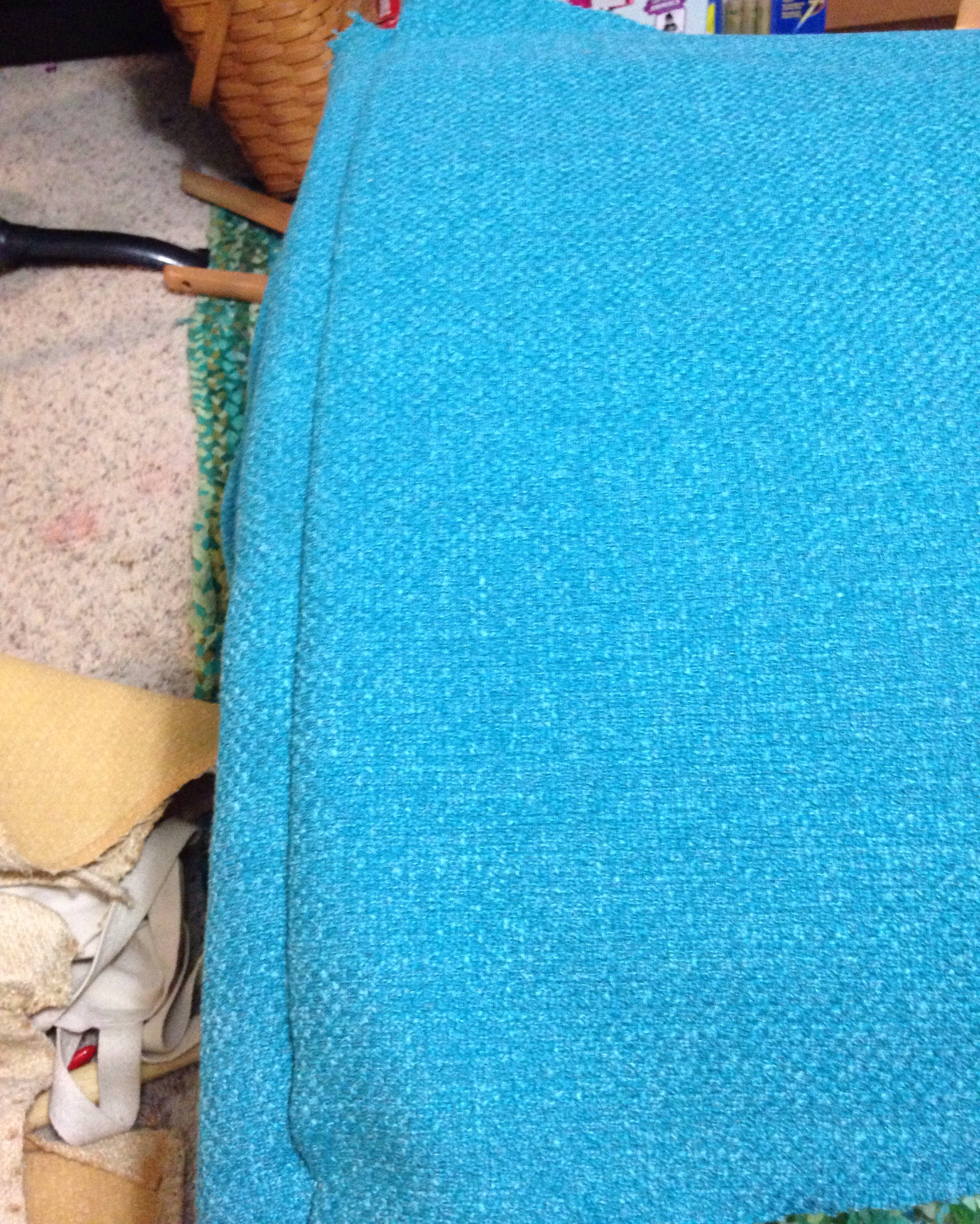 Here the back panel is folded down to reveal it's sexy smoothness.
