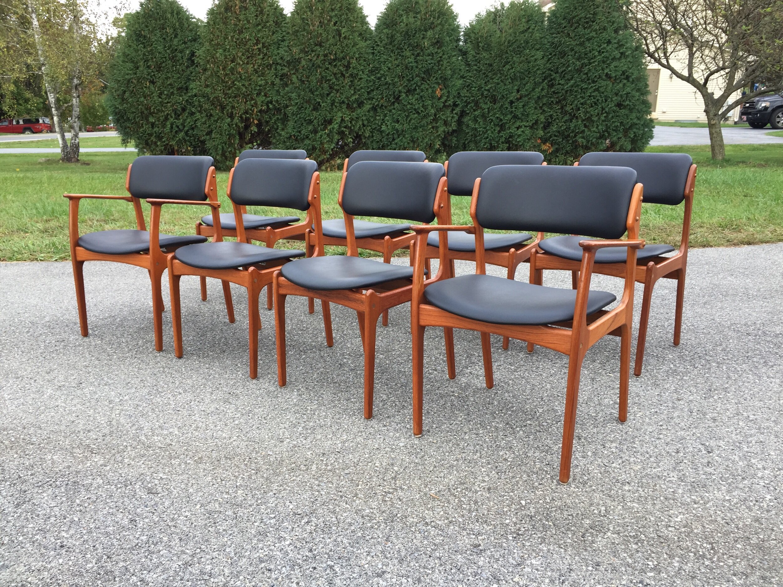 JUst beAutiful! Aged teak with lovely joinery, extra soft foam work makes them super comfy and unlike most Danish, they have very large seats! Worth the splurge!