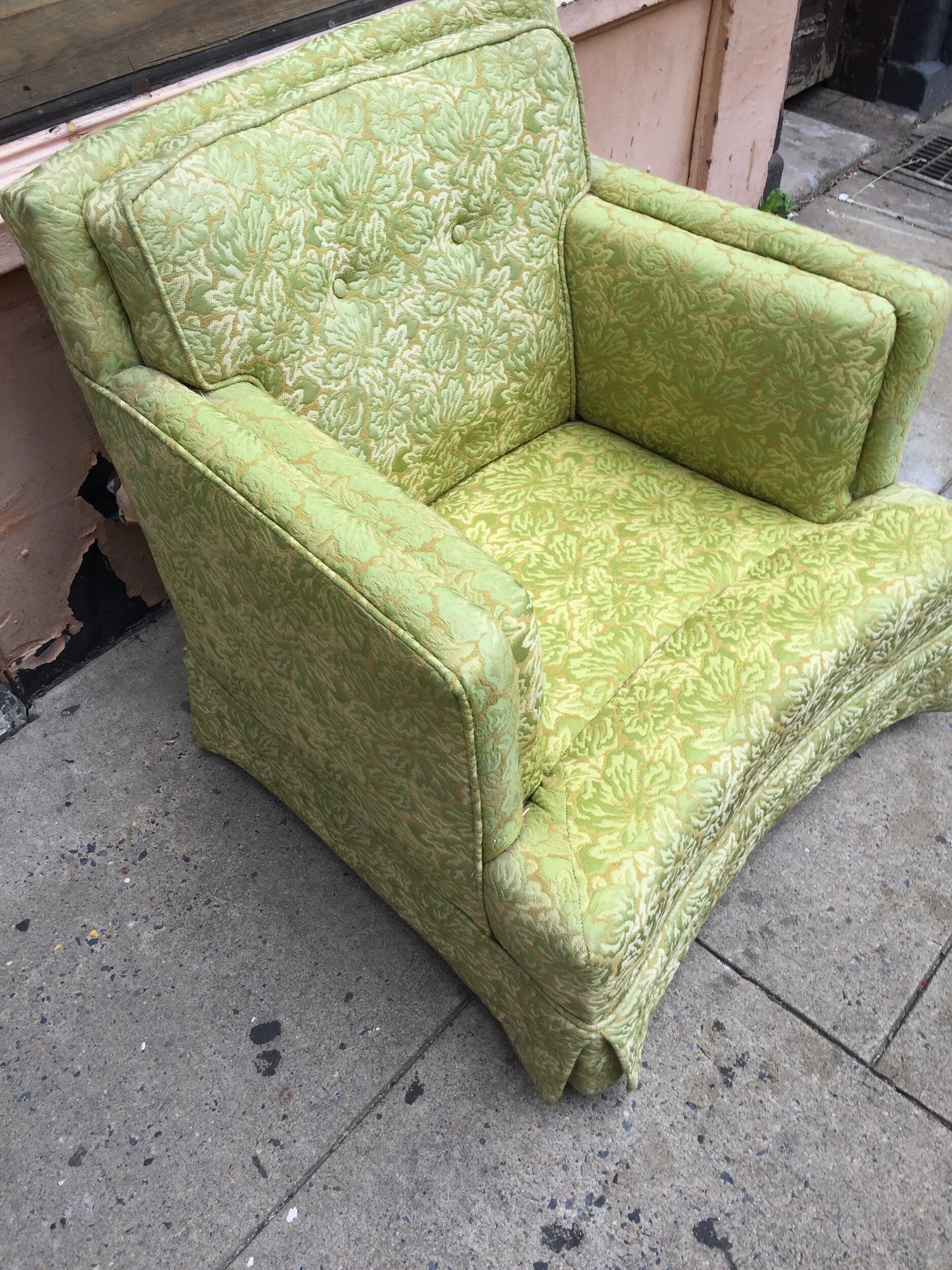 What a difference from the day I dropped her off! I also have a nice swIvel rocker ready to go! If you want to customize your own mid century beauty, i can heLp you get it done!