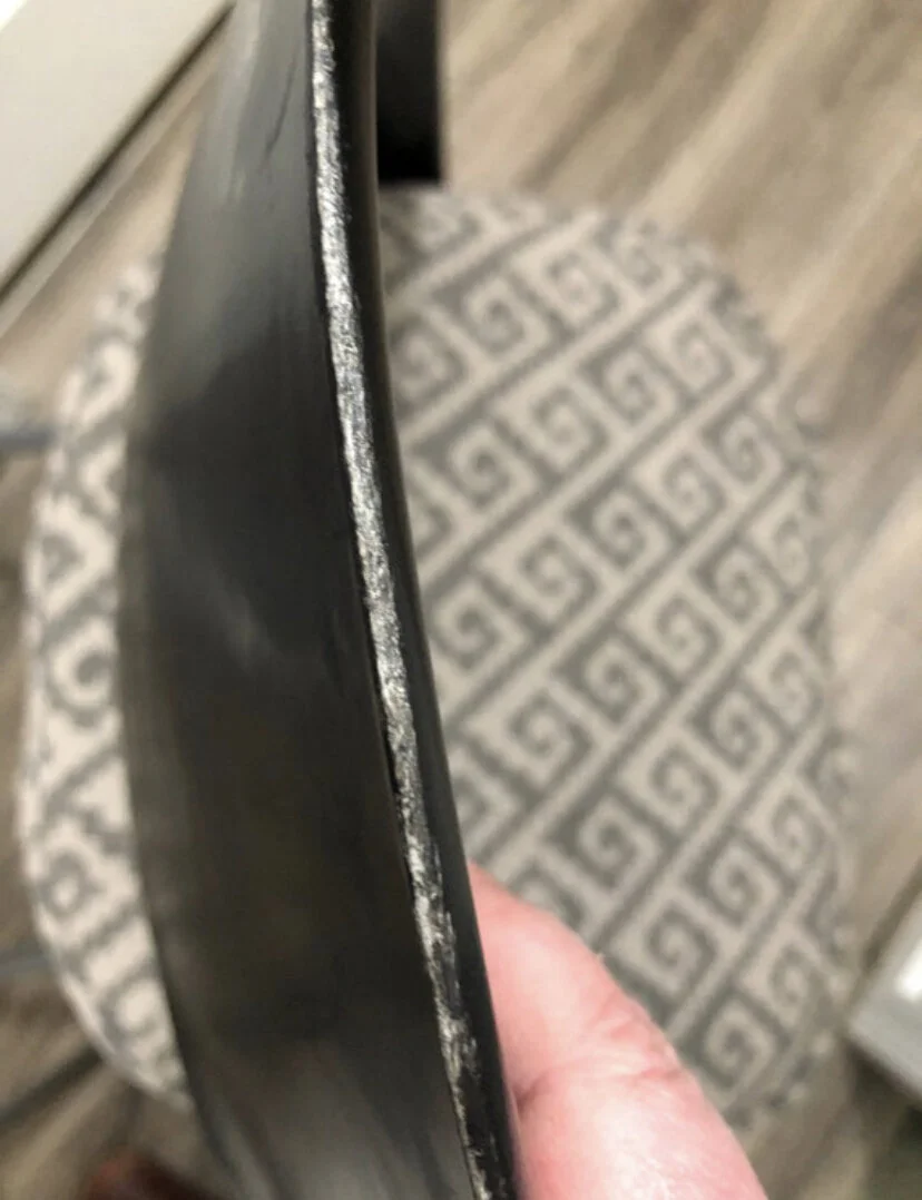 EE6BAEC5-96A6-4B67-9D5D-900C4F2F20E3