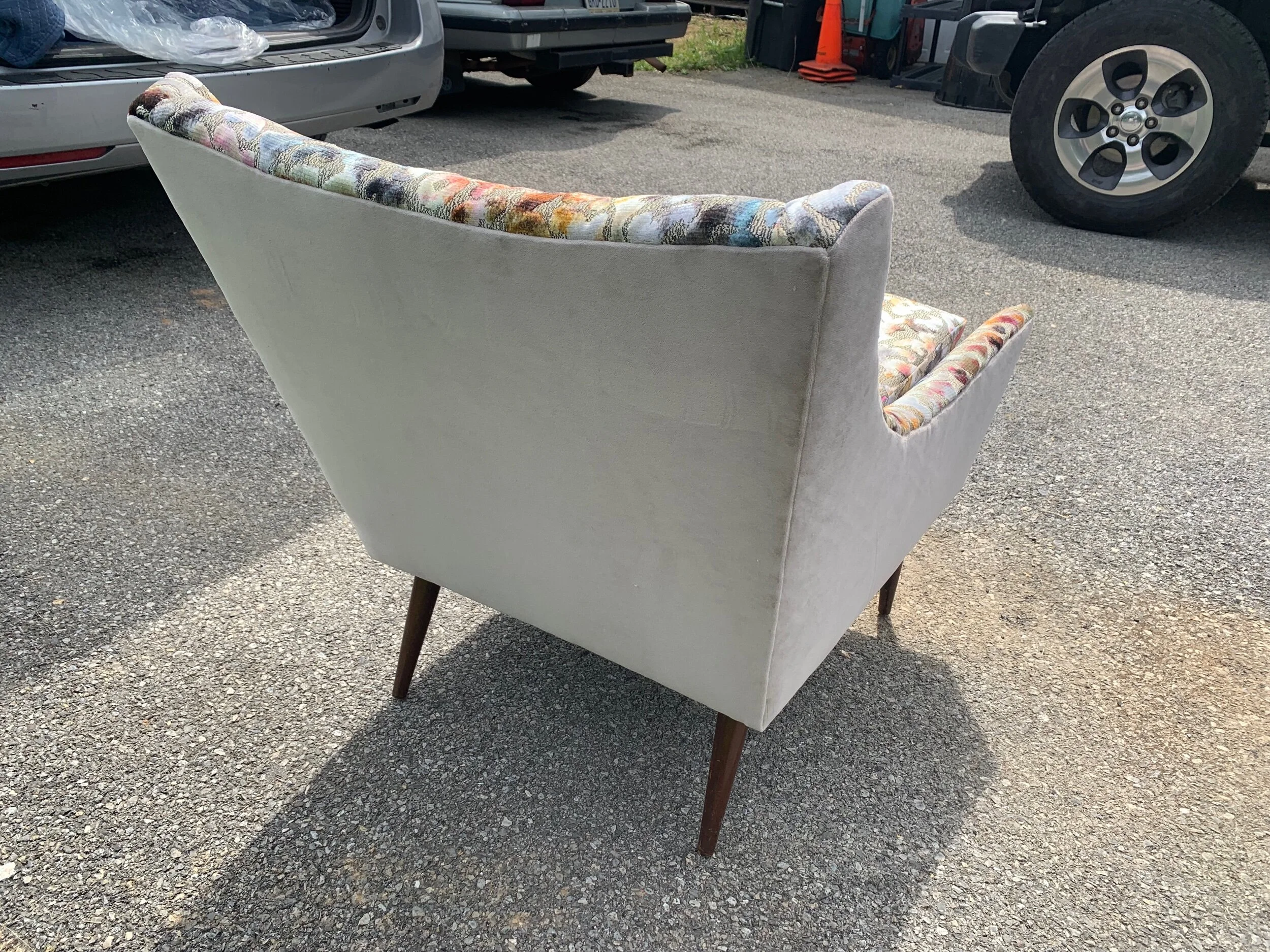 E6F5DC4C-6172-4BAF-B67F-F67EDFE770FD