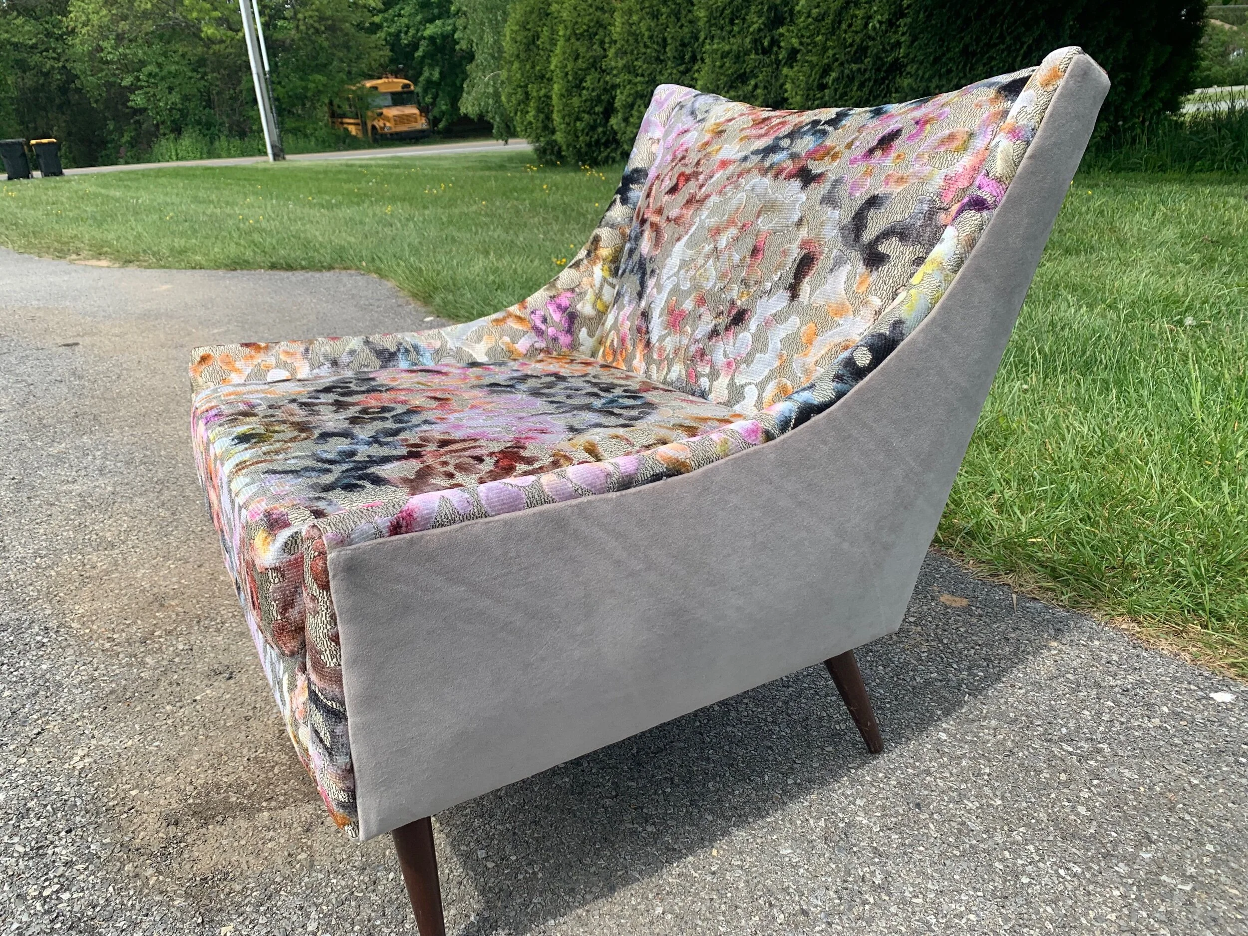 B2F819E9-39B5-4A95-B16B-91FD0D4993CC