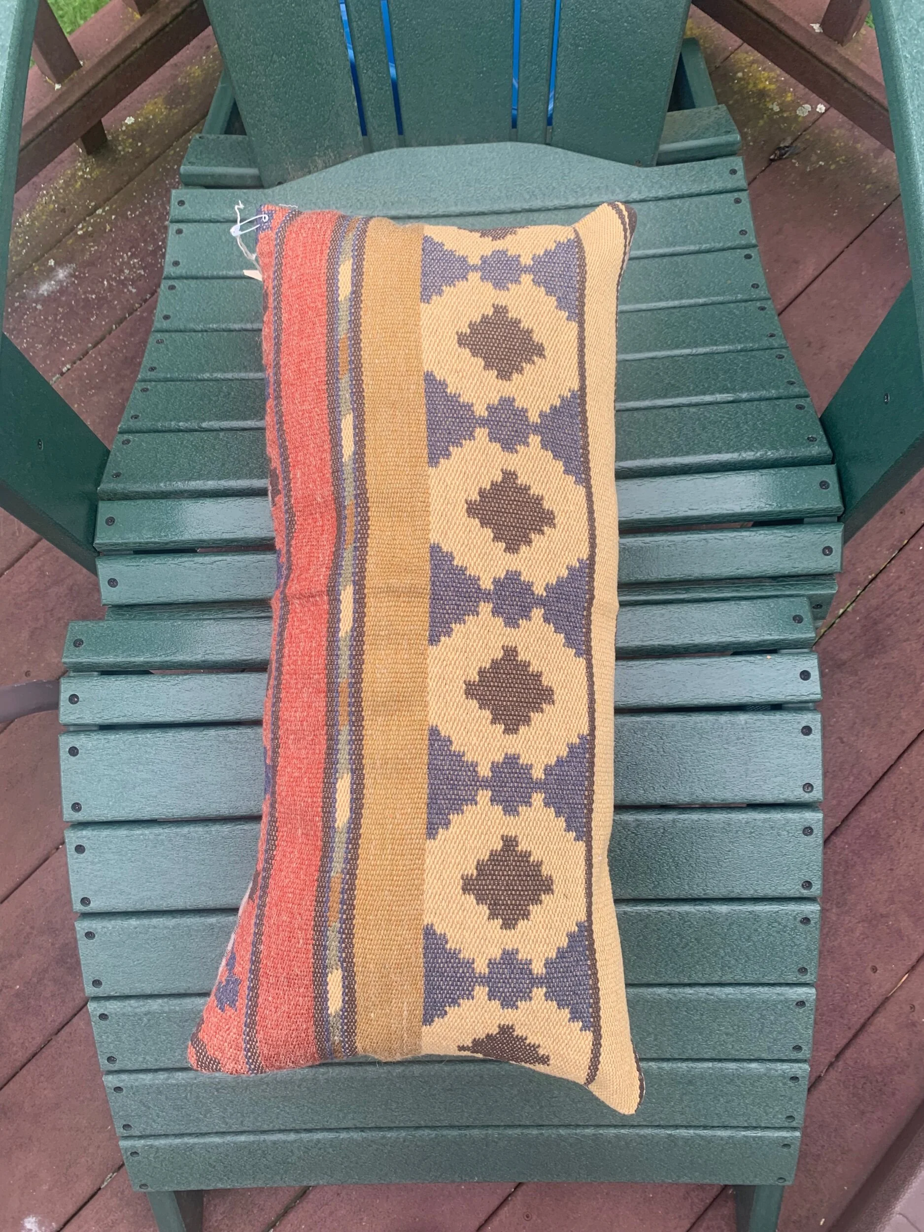 6C5A3D0B-F7A8-4F03-9971-C1531E911DC9