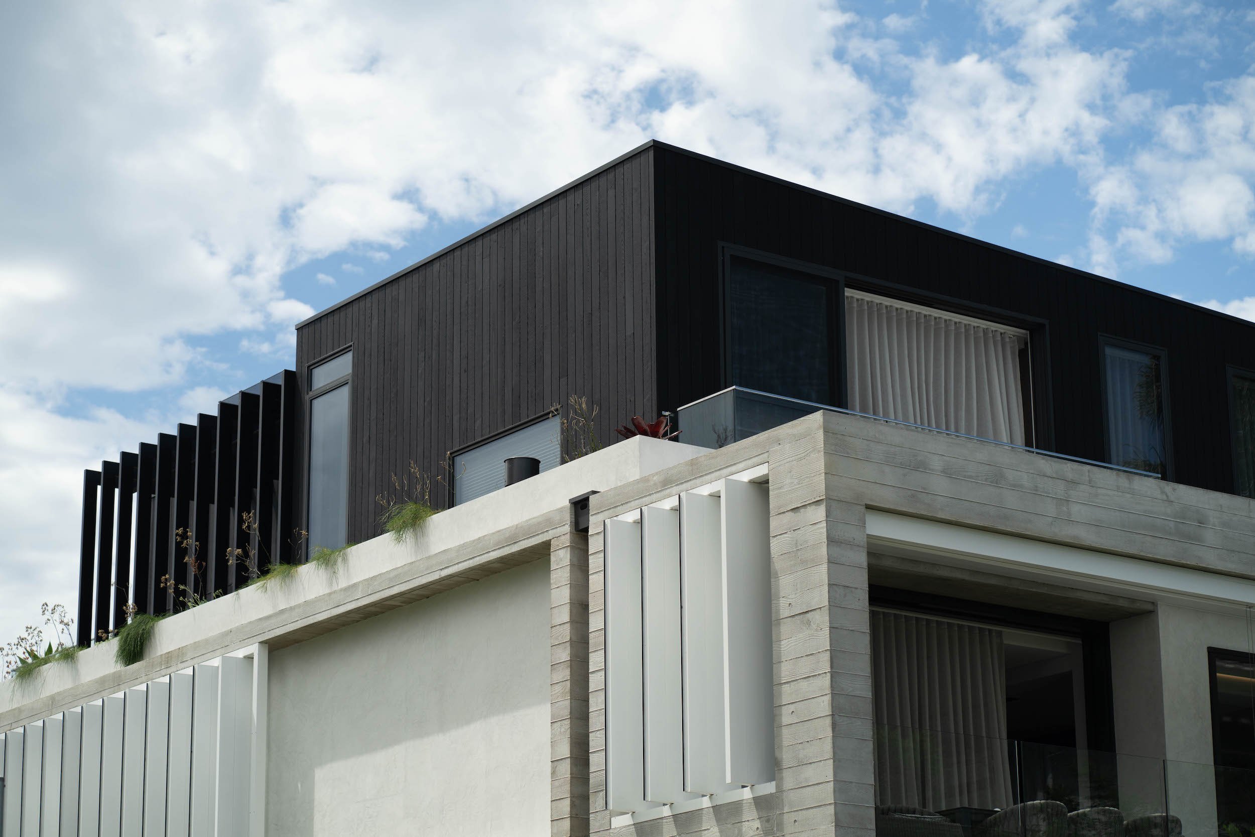 8_exterior_upper.jpg