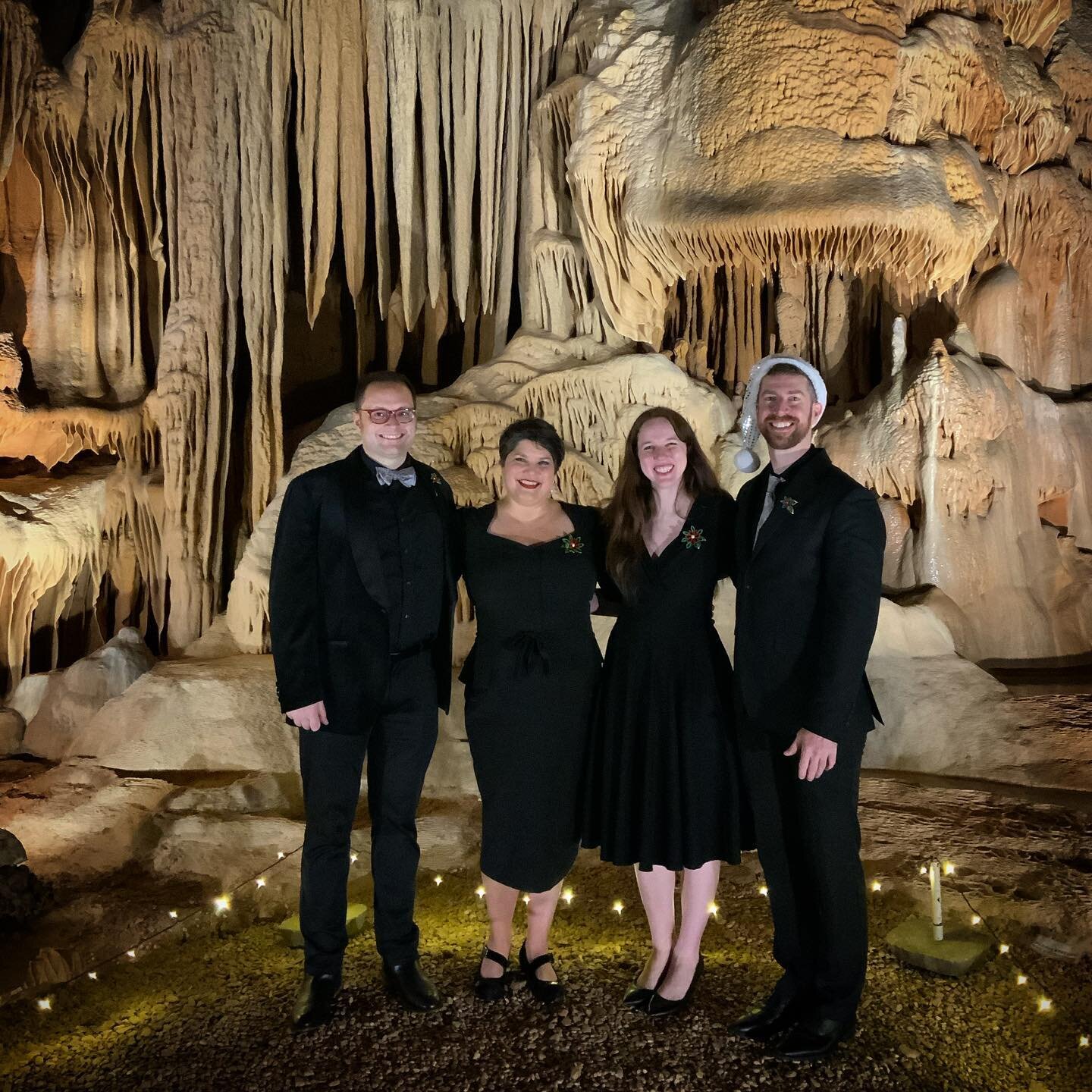 Our annual concert at @cavewithoutaname tonight was a great success! Thanks to everyone who came out and get your tickets early next year, we sold out weeks ago! #atxmusic #tinsel #tinselsingers #boerne #boernetexas