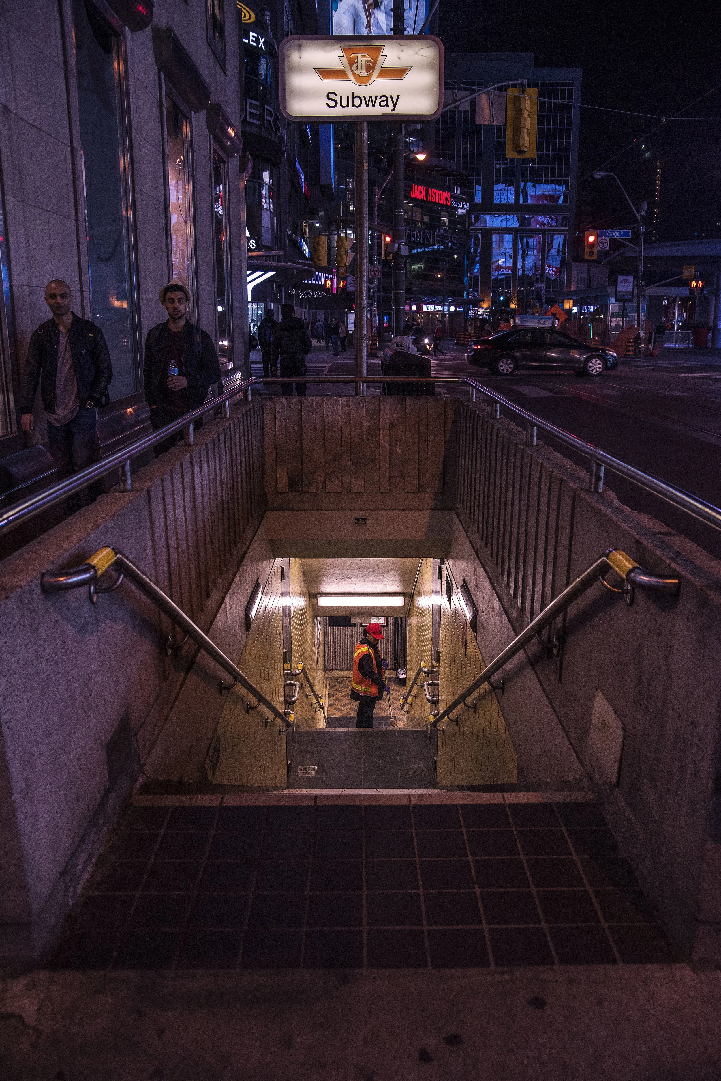 Dundas square at night..jpg