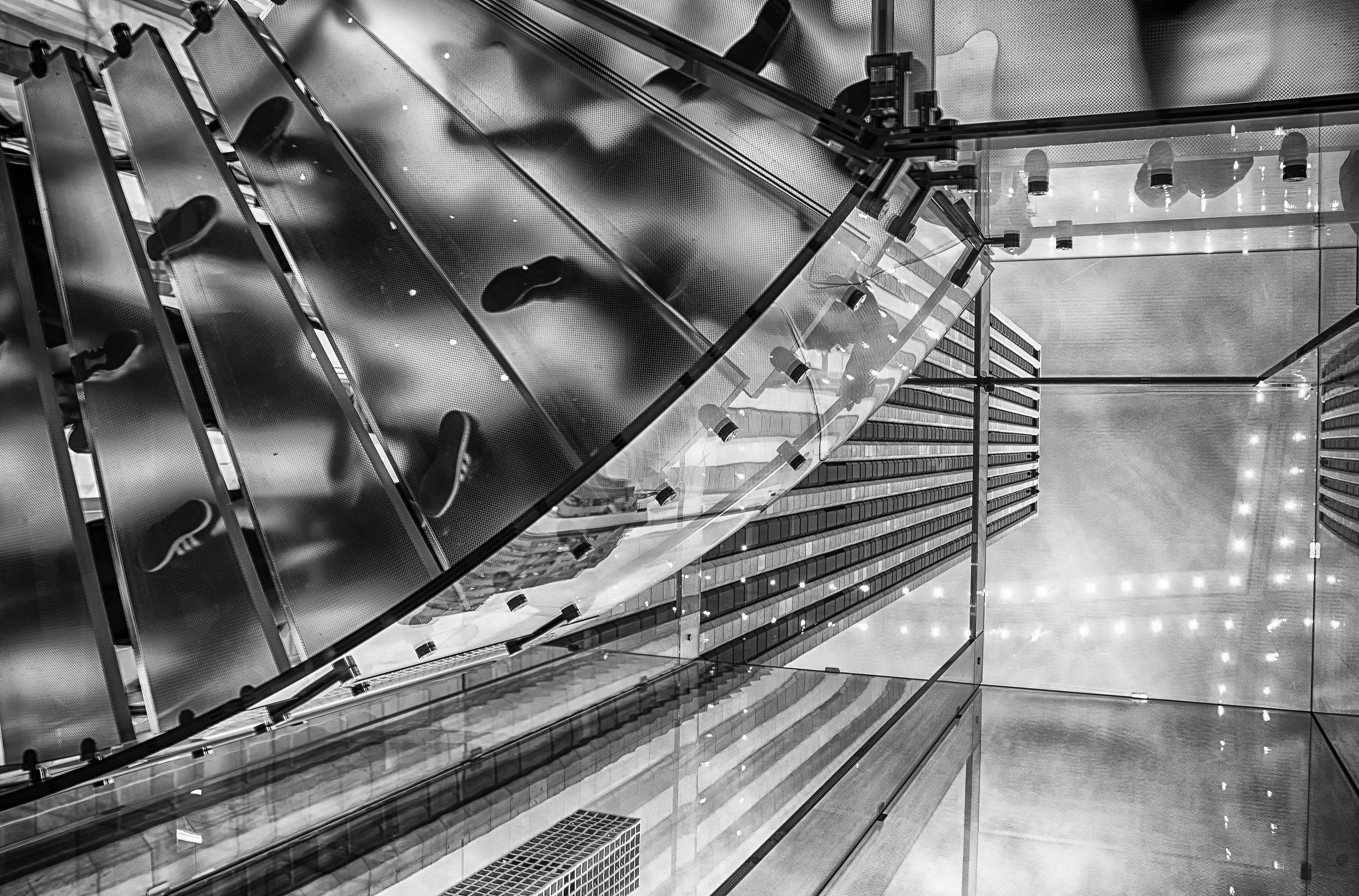 Apple Store stairs 2 B2.jpg