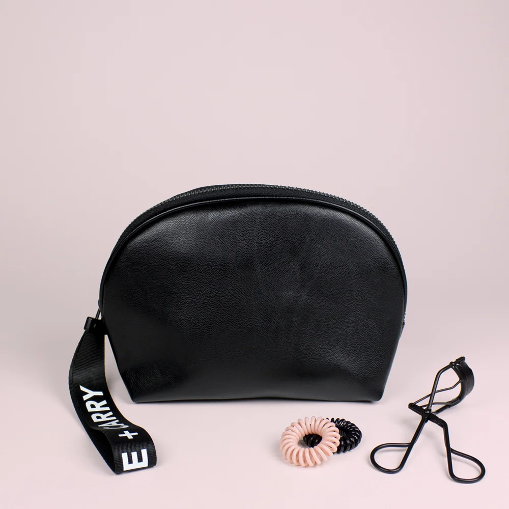 Black Little Pull.jpg
