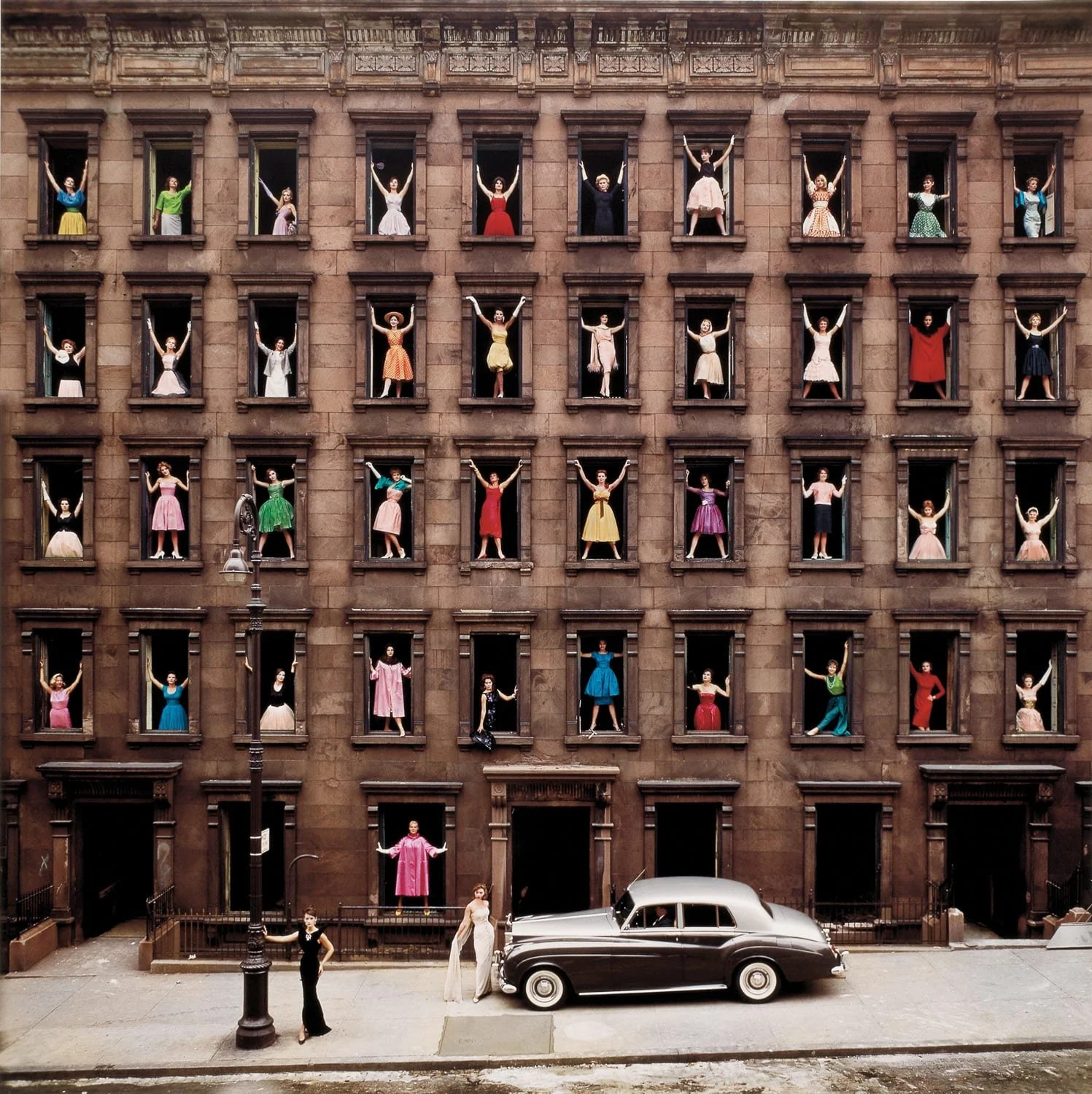  The inspiration for the outside of the jacket came from this photo (“Girls in the Windows” by Ormond Gigli) . 