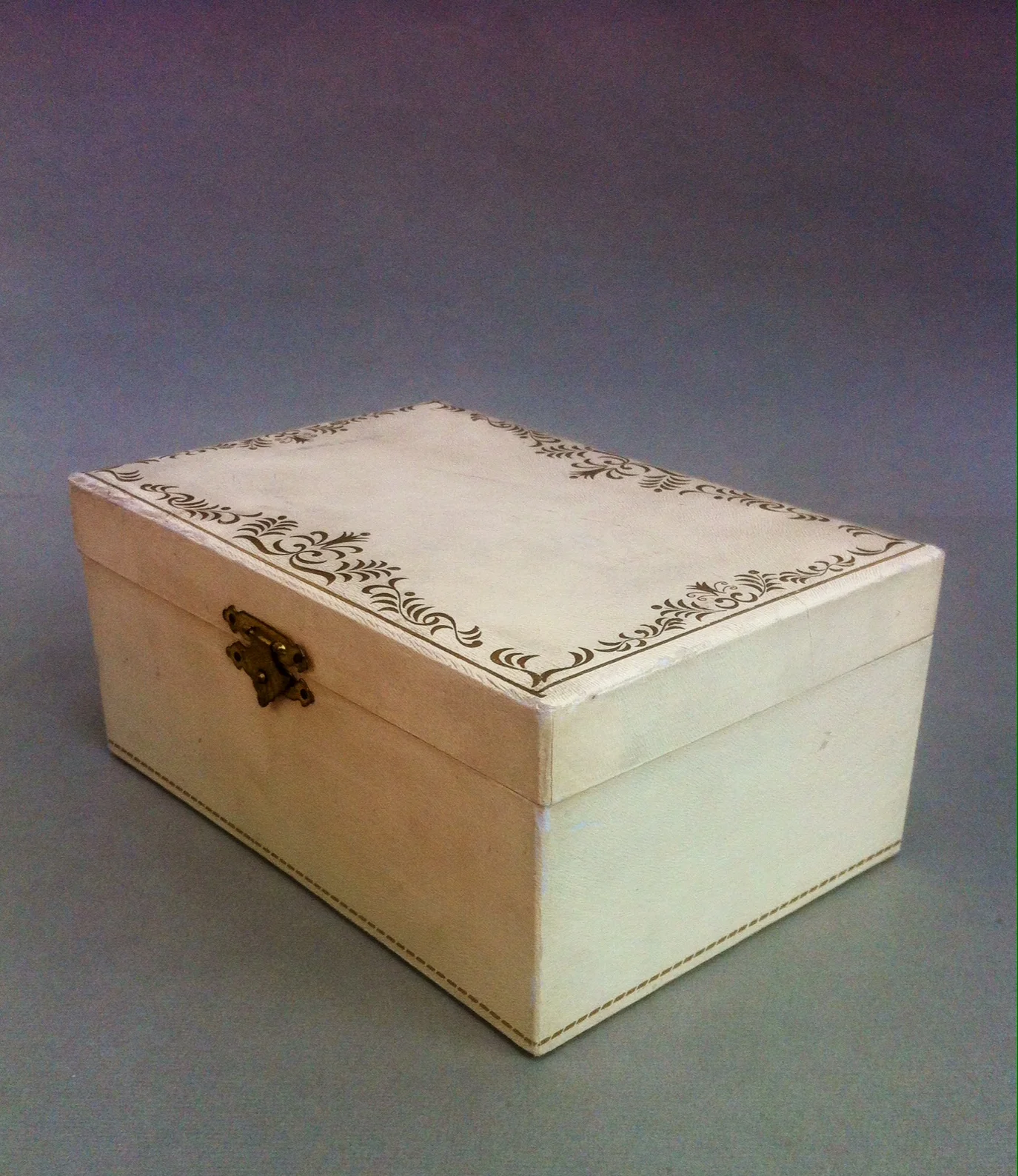 1453JewelleryBox.04.JPG