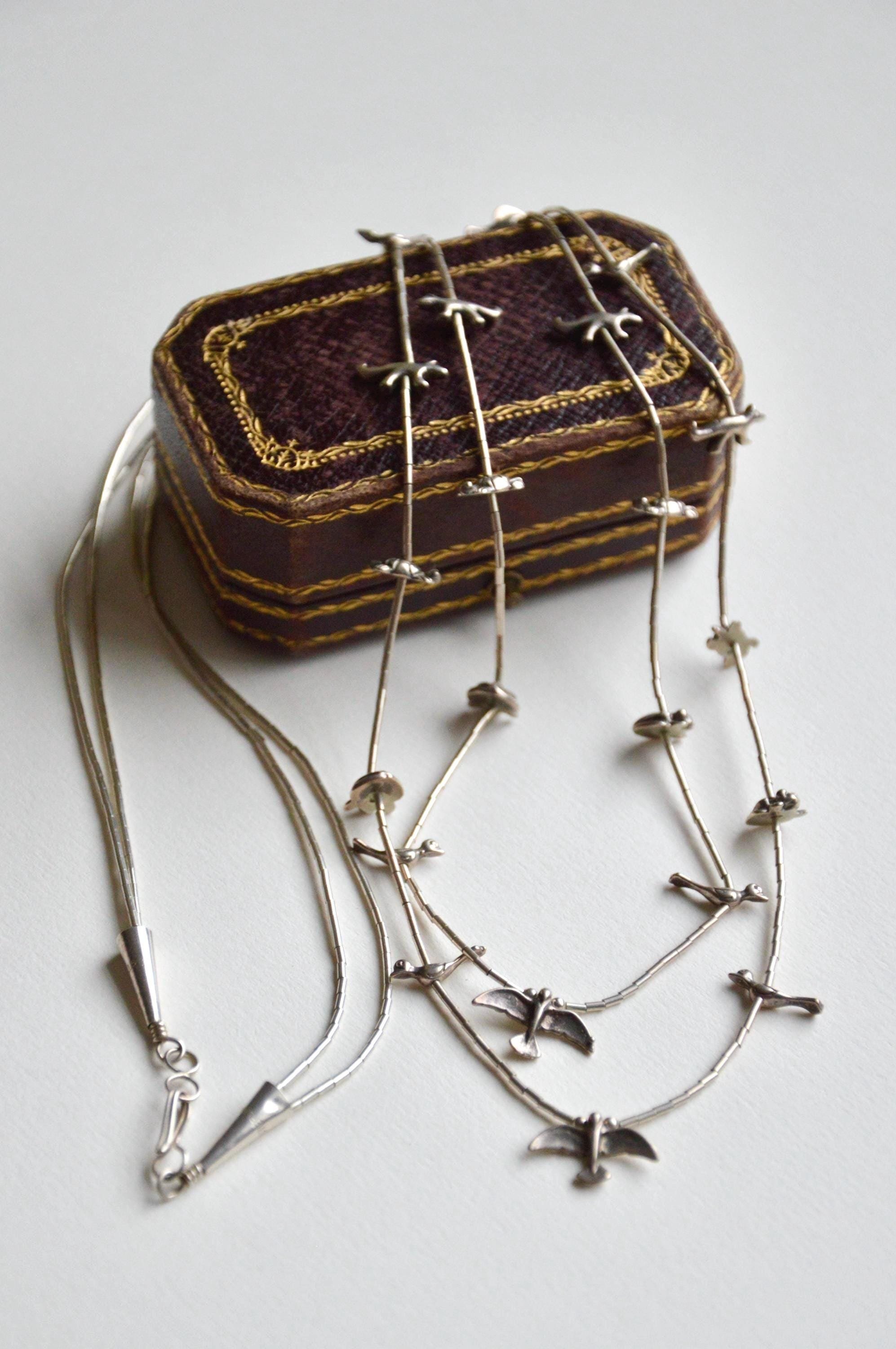 https://i.etsystatic.com/21152721/r/il/8bc224/7357392840/il_fullxfull.7357392840_m538.jpg