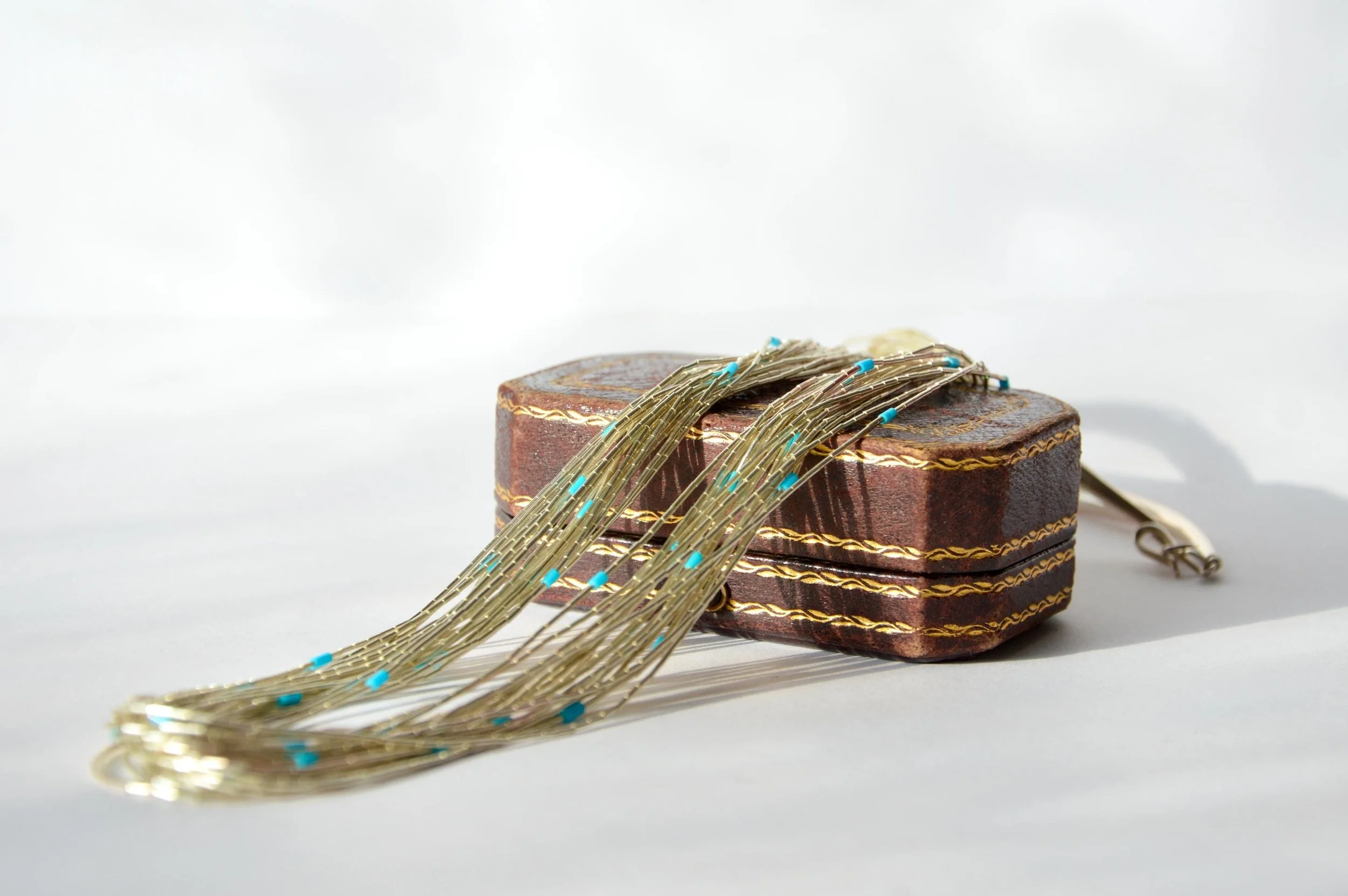 https://i.etsystatic.com/21152721/r/il/6f1576/7767606731/il_fullxfull.7767606731_i1ua.jpg
